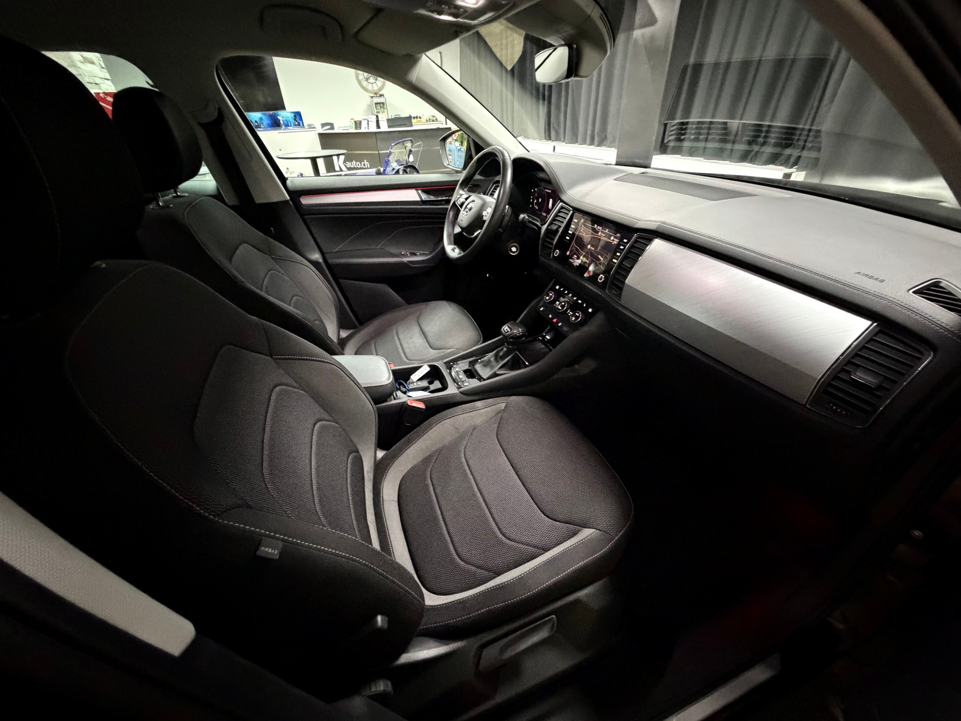 SKODA Kodiaq 2.0 TDI CR Ambition 4x4 DSG-image-26