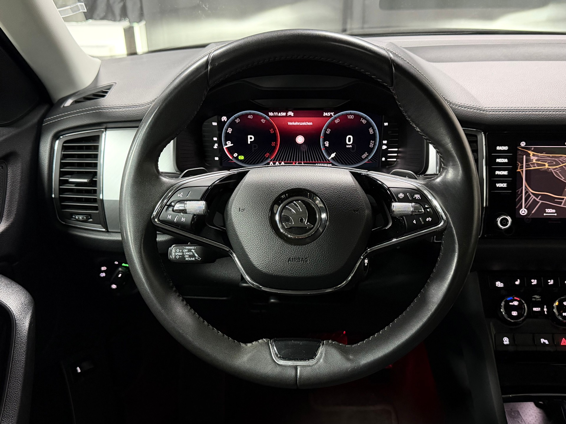 SKODA Kodiaq 2.0 TDI CR Ambition 4x4 DSG-image-15