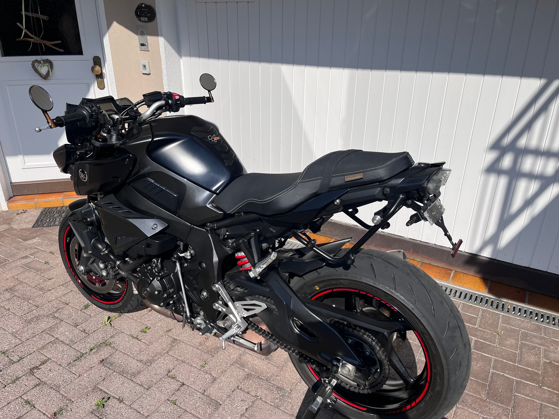 YAMAHA MT-10 ABS-image-5