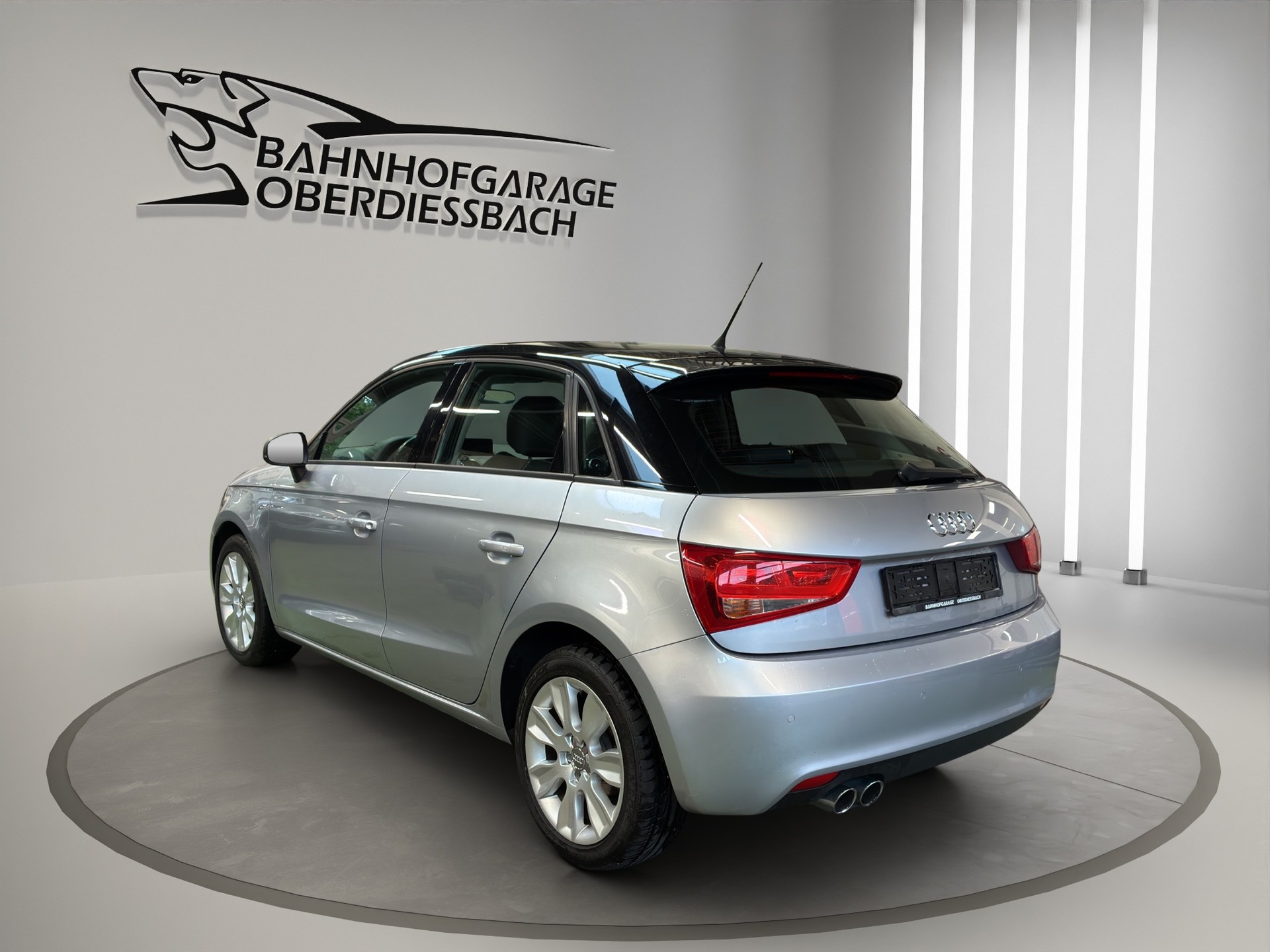 AUDI A1 Sportback 1.4 TFSI Ambition S-tronic-showroom-element-3