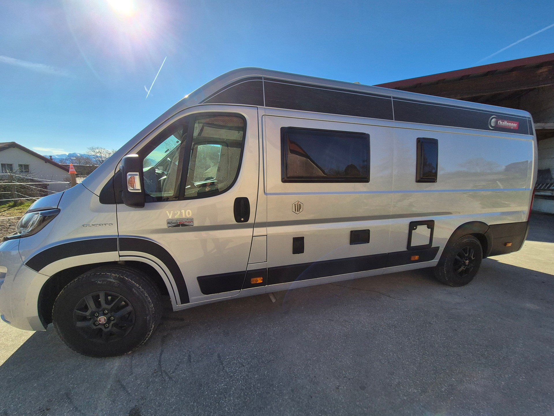 FIAT Challenger V/210 VIP