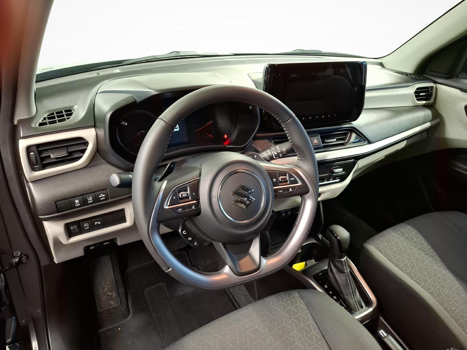 SUZUKI Swift 1.2 Compact Top Hybrid-image-9