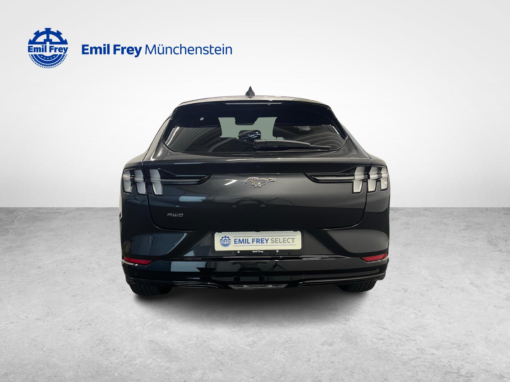 FORD Mustang Mach-E Extended AWD-showroom-element-3
