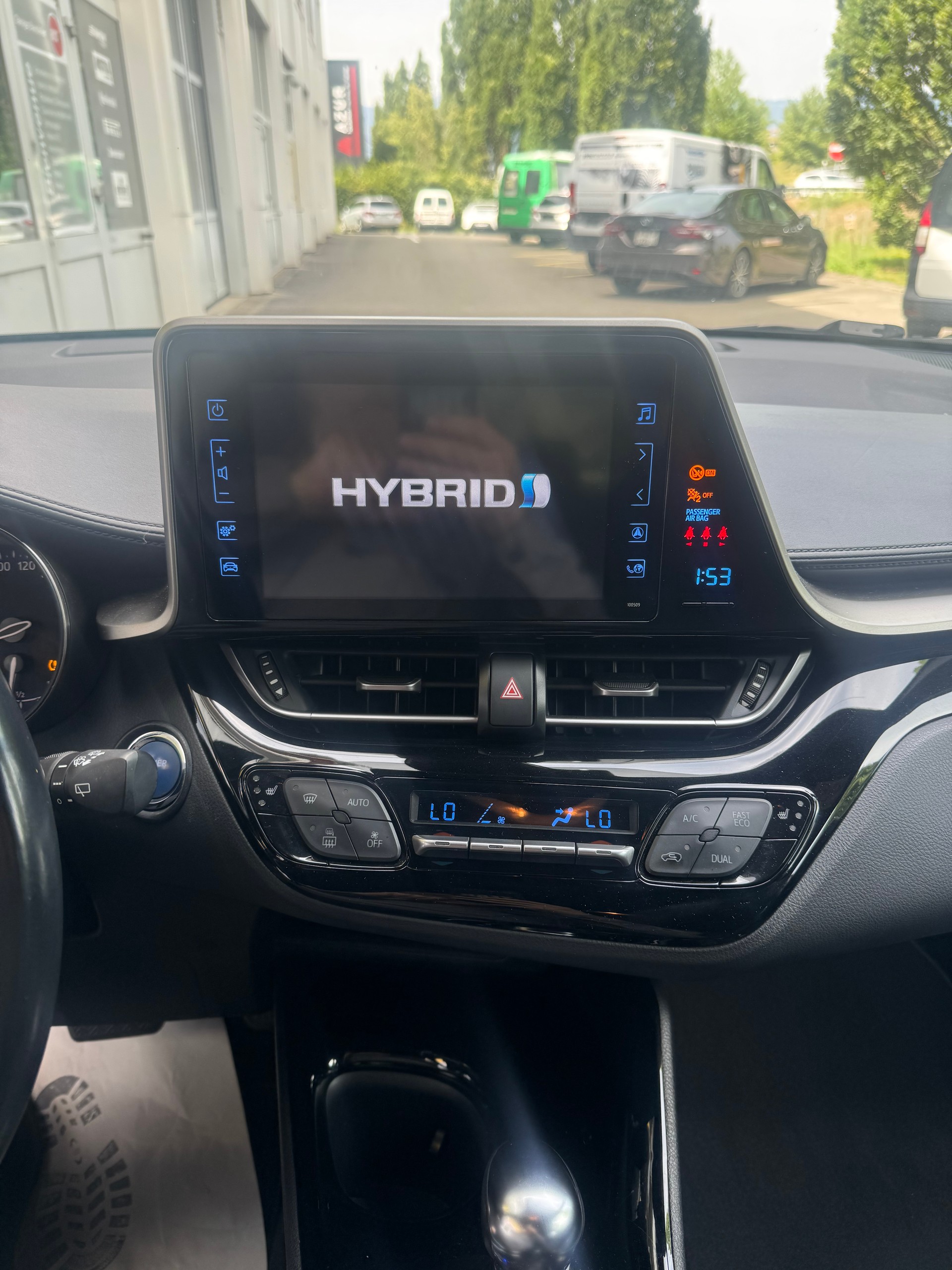 TOYOTA C-HR 1.8 HSD Limited CVT-image-6