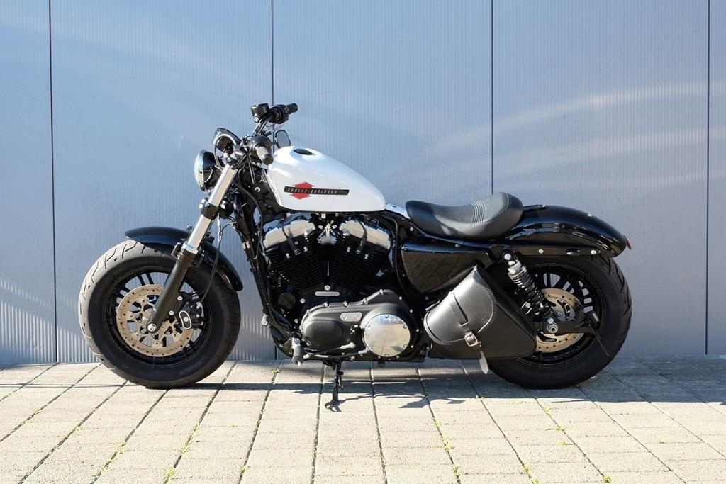 HARLEY-DAVIDSON XL 1200 X ABS-image-0