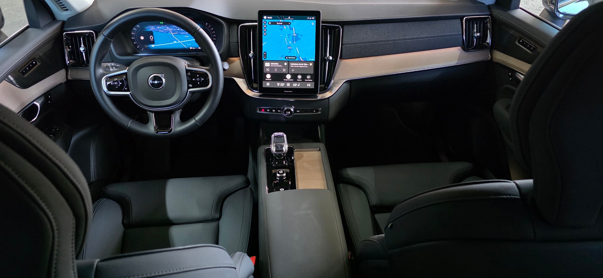VOLVO XC90 B5 Benzin Mild Hybrid AWD Plus Bright Geartronic 7-Plätzer *360°Kamera*Sitz-&Lenkradheizung*Distanzregler*Spurhalteass.*-image-10