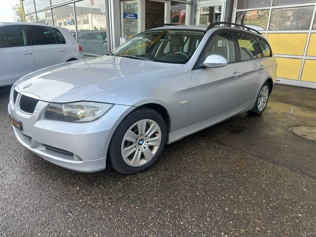 BMW 320i Touring Steptronic