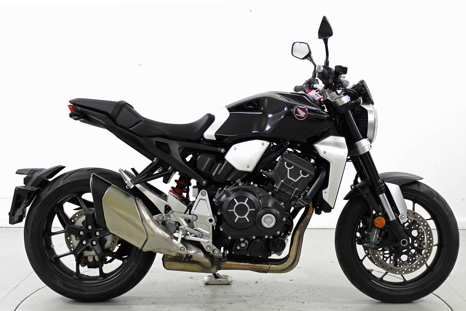 HONDA CB 1000 R ABS-image-3