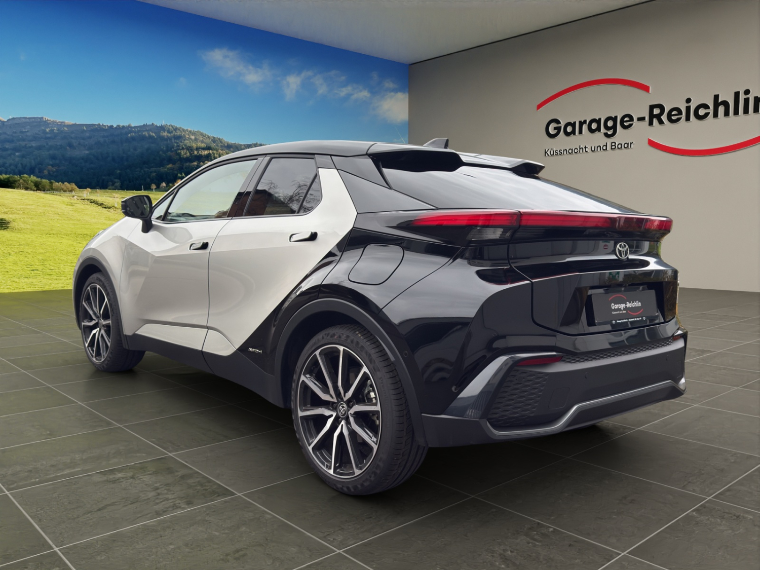 TOYOTA C-HR 2.0 HEV GR Sport Premiere 4x4-showroom-element-2