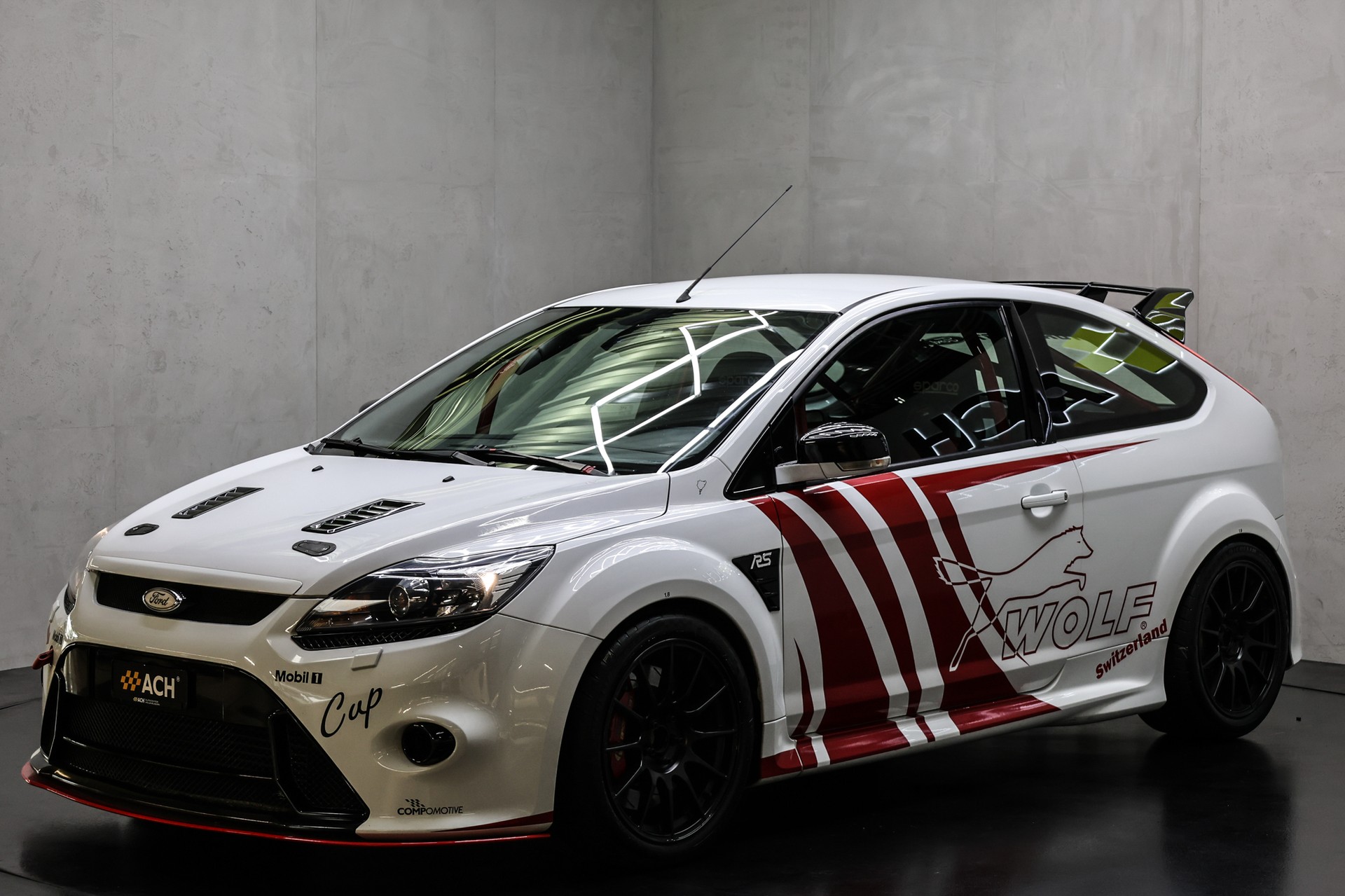 FORD Focus 2.5i Turbo RS Cup-showroom-element-3