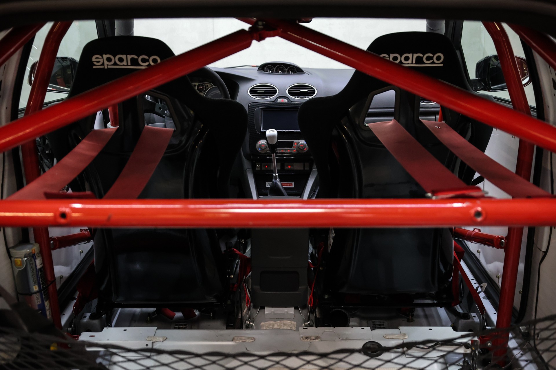 FORD Focus 2.5i Turbo RS Cup-image-31