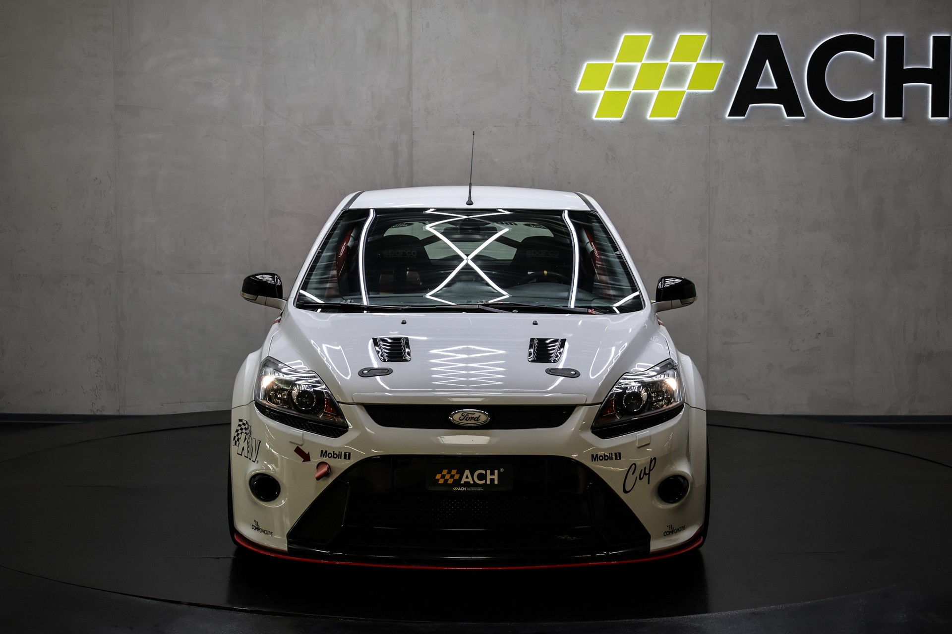 FORD Focus 2.5i Turbo RS Cup-showroom-element-1