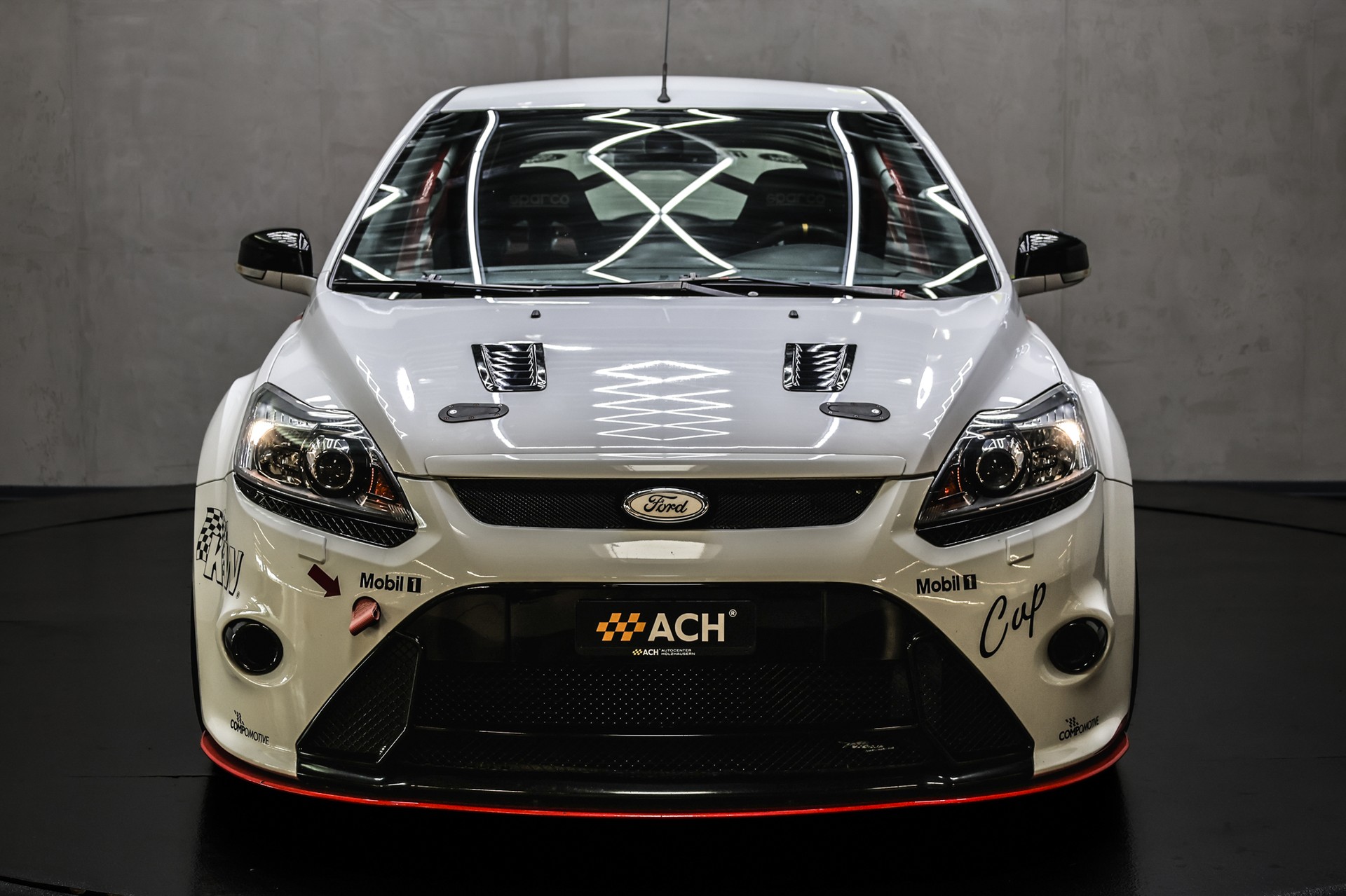 FORD Focus 2.5i Turbo RS Cup-showroom-element-2