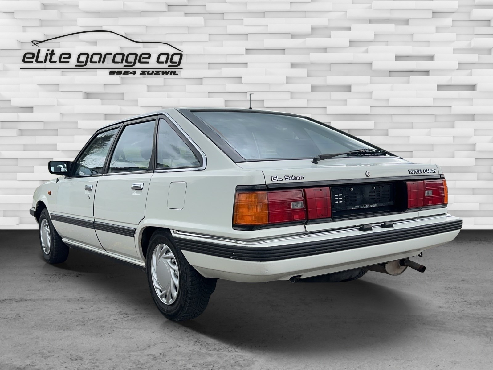 TOYOTA Camry 2000 GLi Liftback-image-7