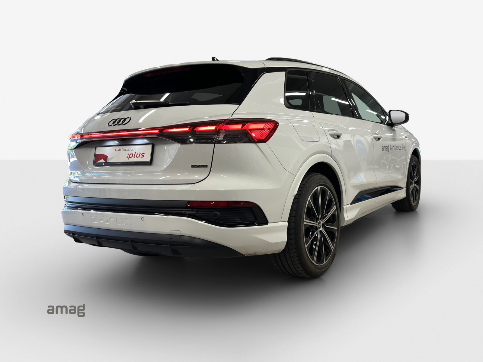 AUDI Q4 e-tron 55 quattro-image-5