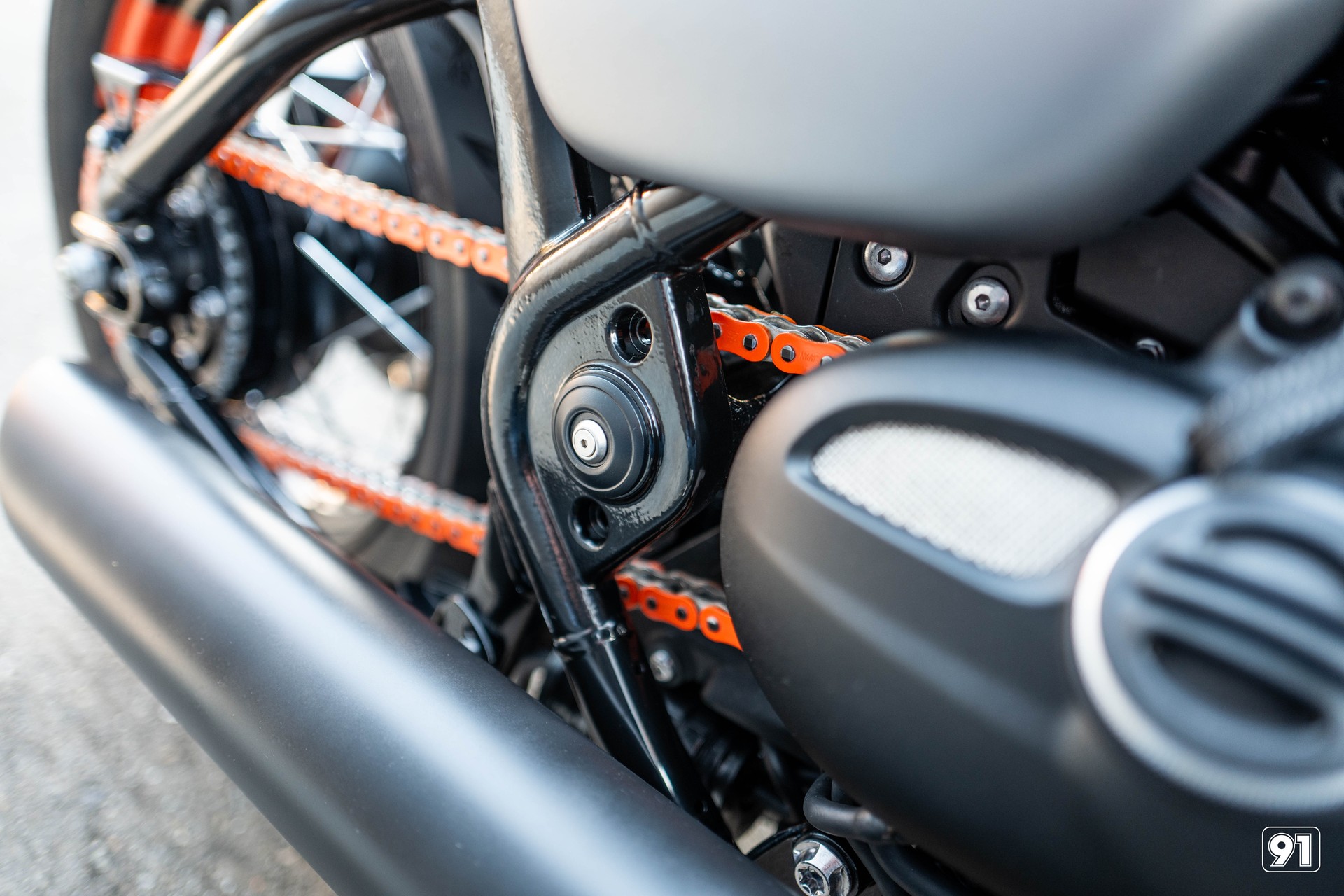 TRIUMPH Bonneville 1200  Bobber-image-11