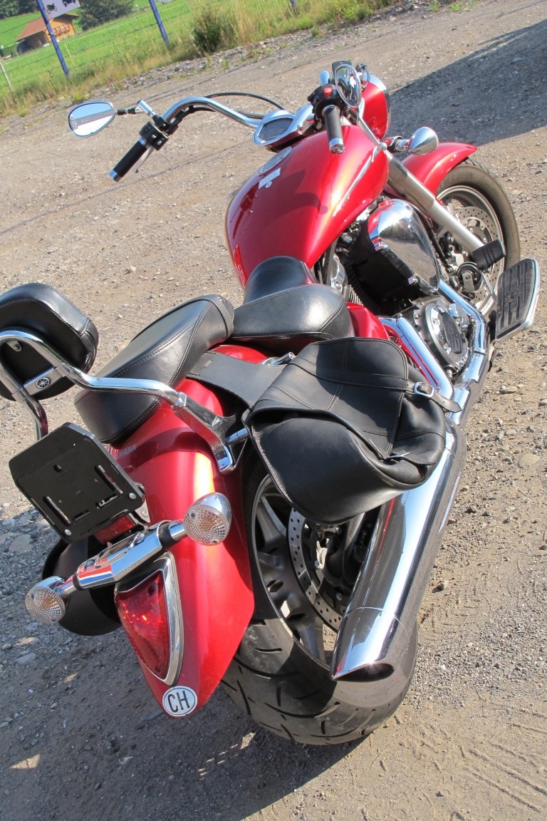 YAMAHA XVS 1300 A Midnight Star-image-13
