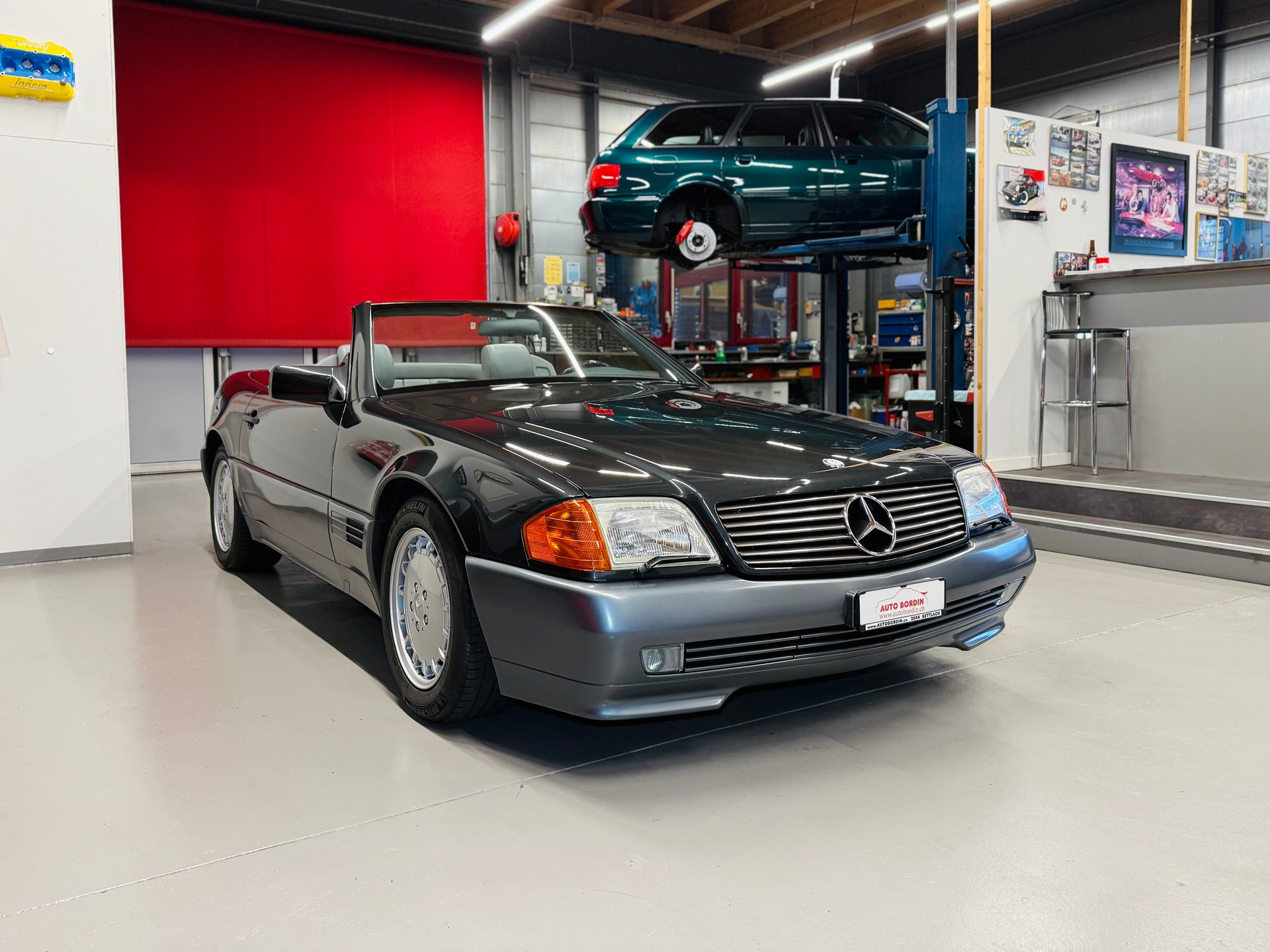 MERCEDES-BENZ 300 SL „Blauschwarz metallic“ 1. Lack-image-11