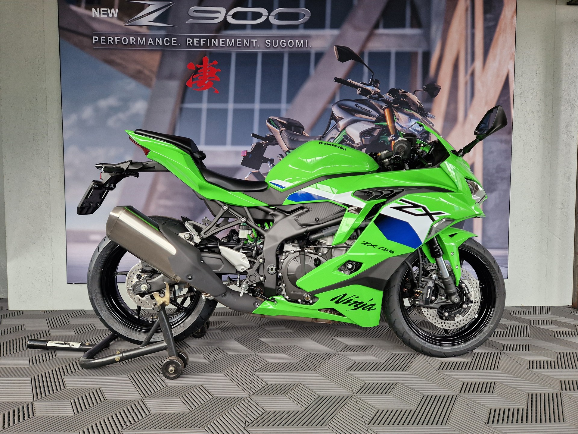 KAWASAKI Ninja ZX-4RR