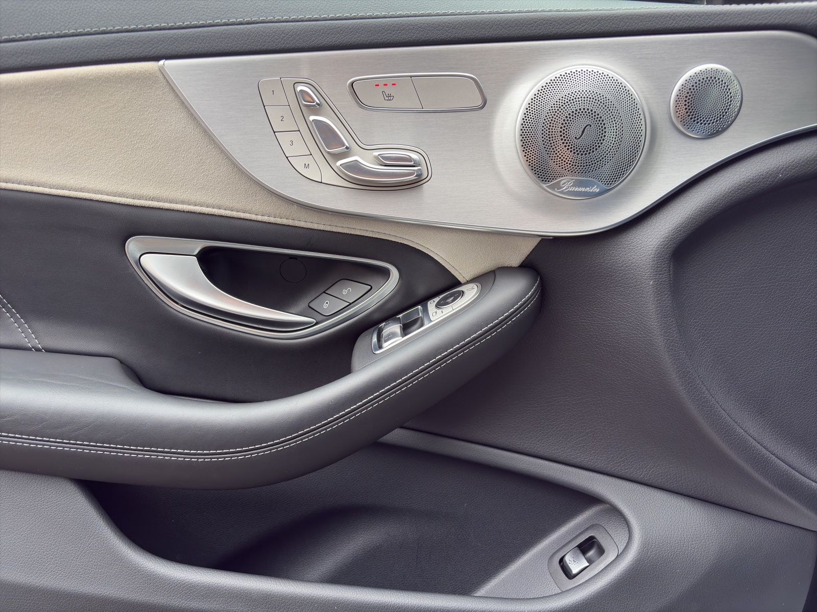 MERCEDES-BENZ C 63 S AMG Speedshift-image-11