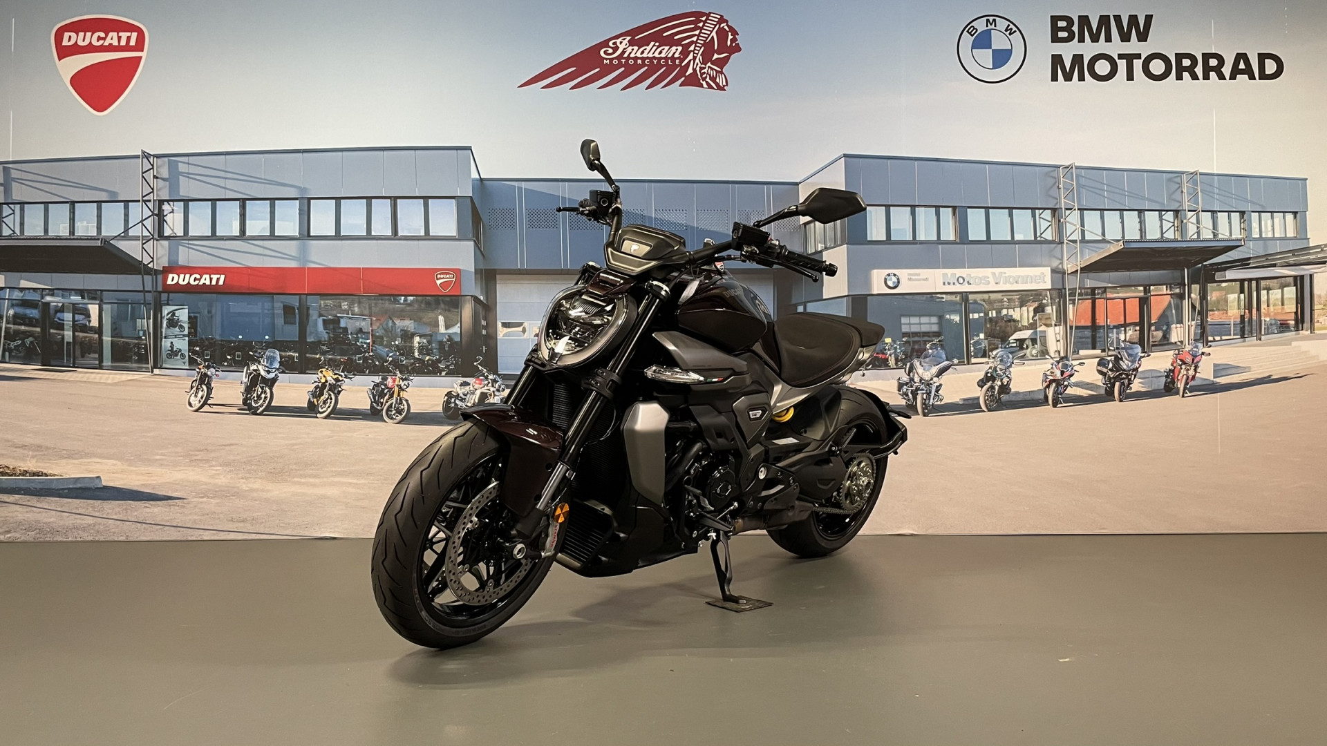DUCATI XDiavel 1160 V4-image-2