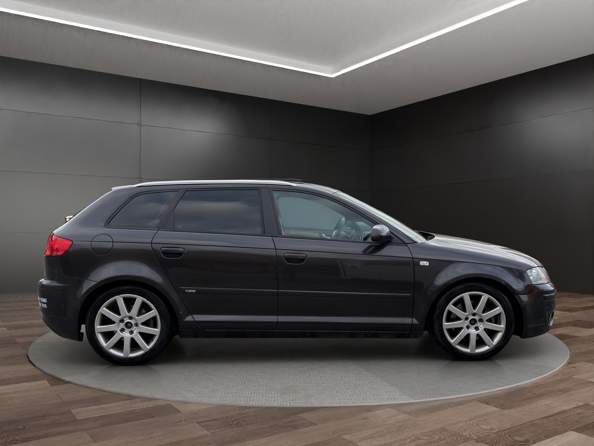 AUDI A3 Sportback 2.0 TDI Ambition quattro-image-6