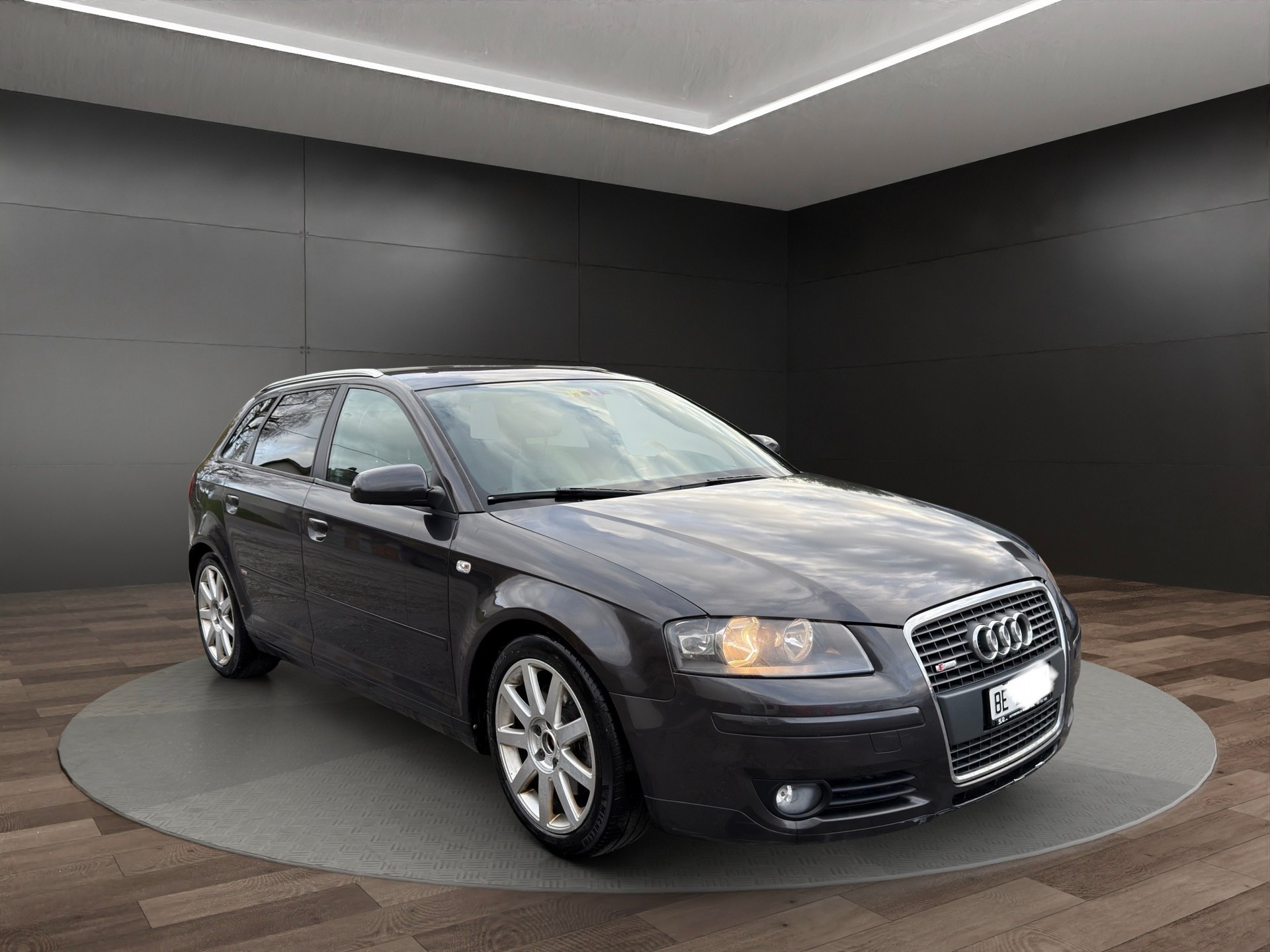 AUDI A3 Sportback 2.0 TDI Ambition quattro-showroom-element-2