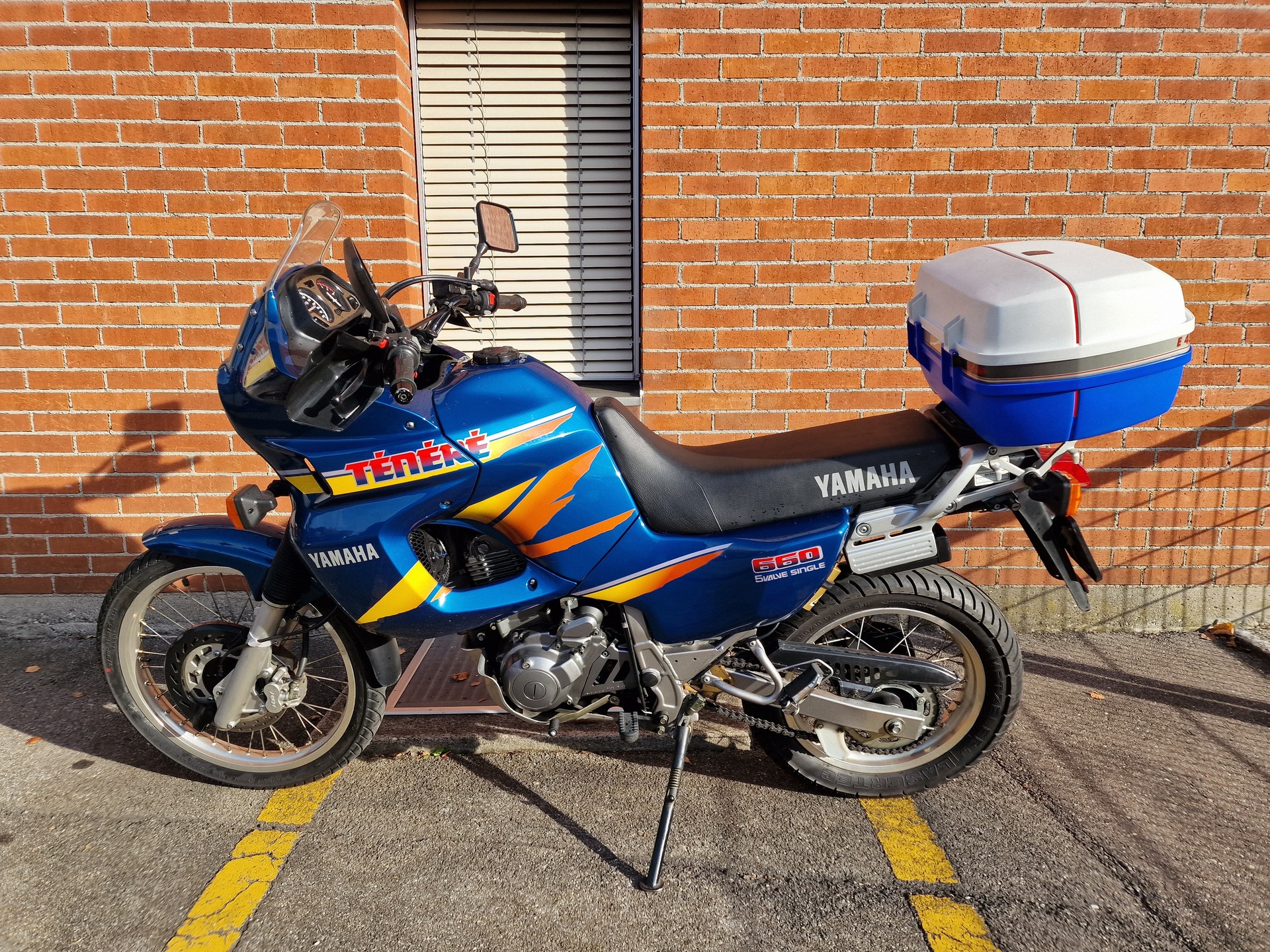 YAMAHA XTZ 660 Ténéré-image-2