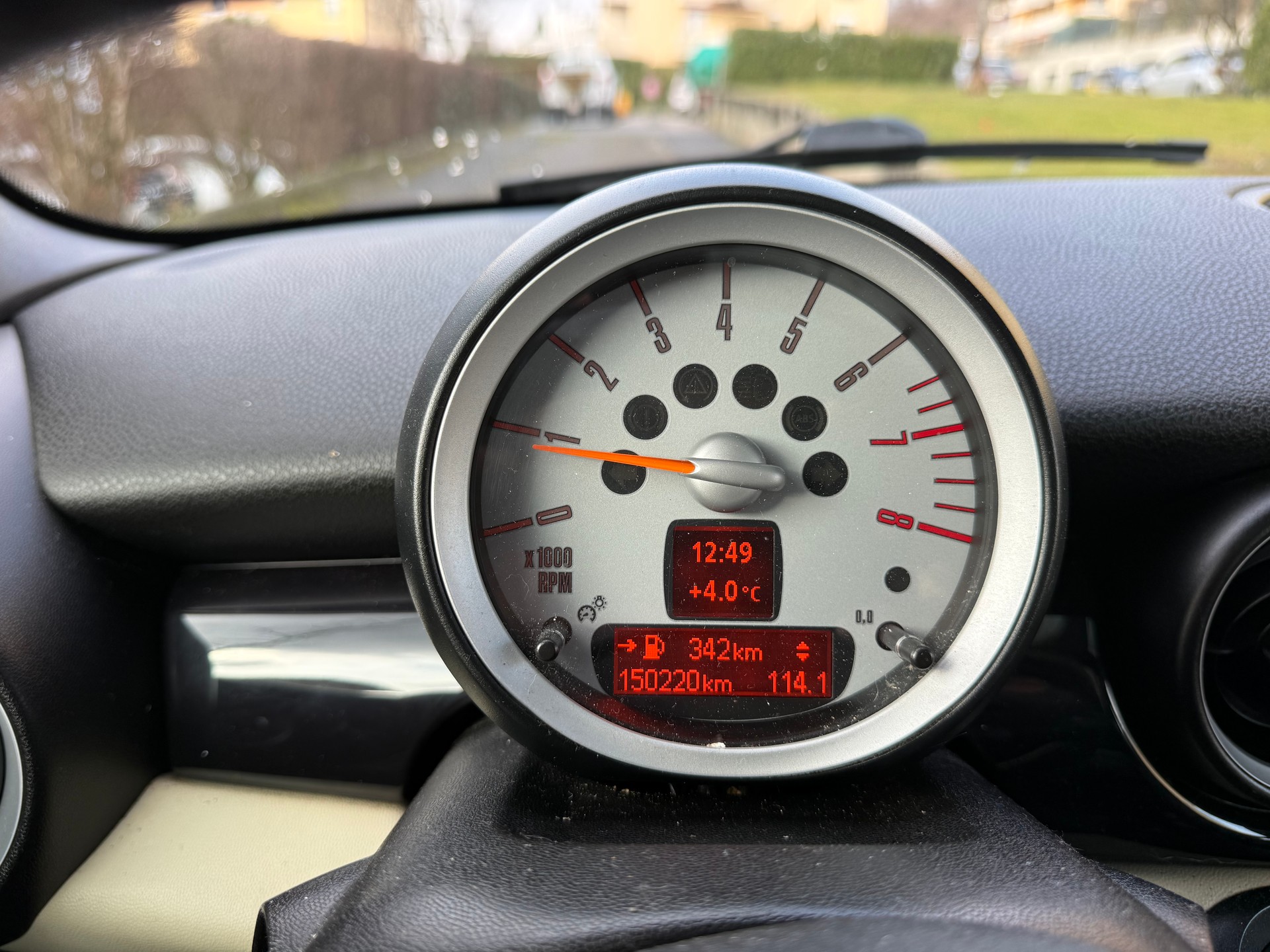 MINI Cooper-image-10