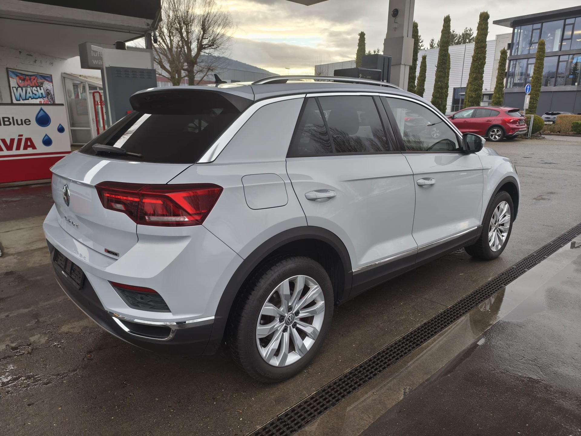 VW T-Roc 2.0 TSI Sport DSG 4Motion-image-3