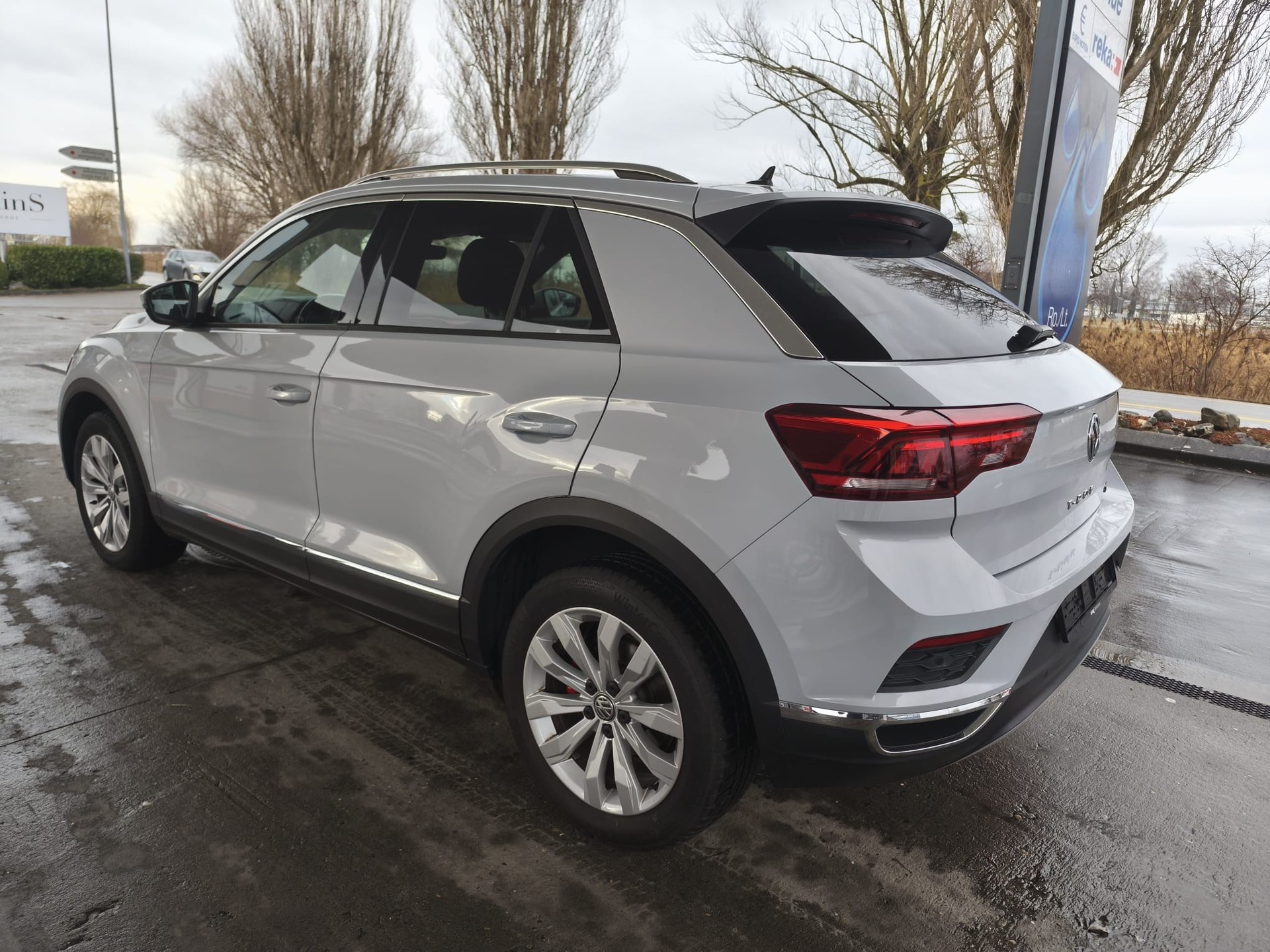 VW T-Roc 2.0 TSI Sport DSG 4Motion-image-2