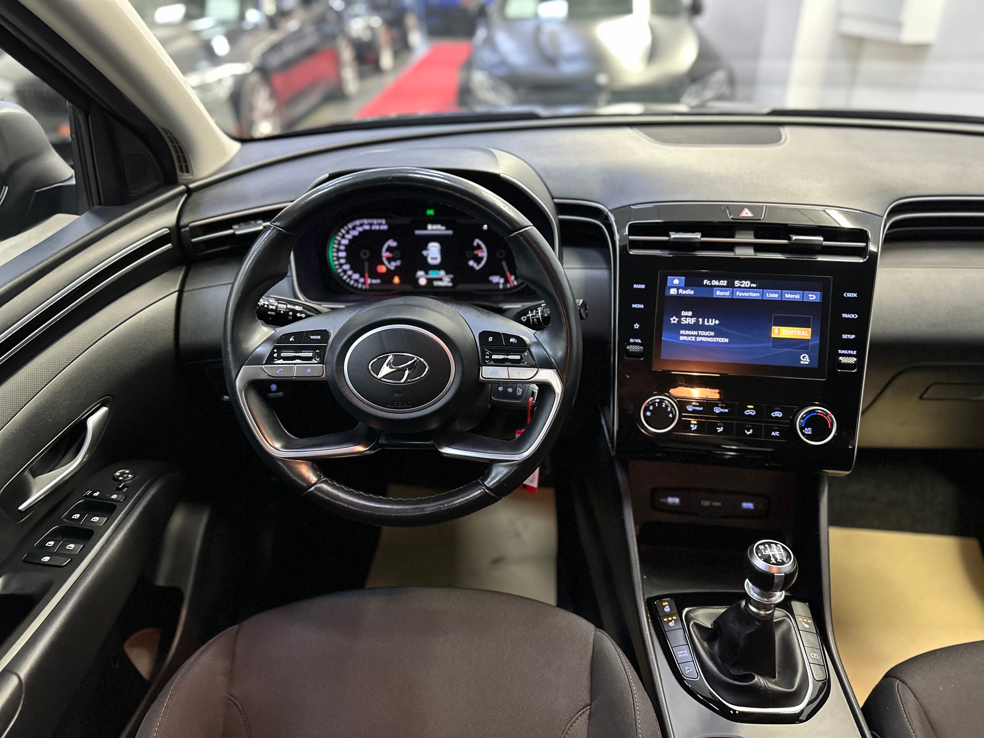HYUNDAI Tucson 1.6 TGDI 48V Origo 2WD-image-12