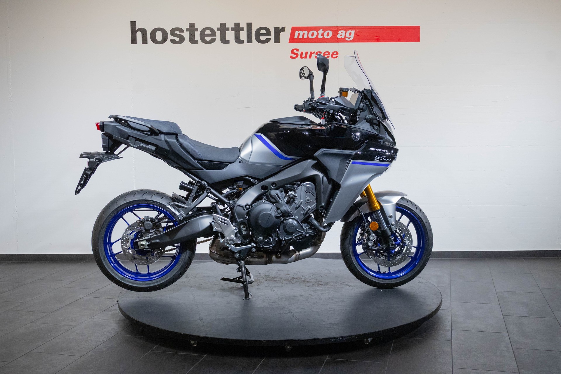 YAMAHA Tracer 9 GT+ Y-AMT-showroom-element-2
