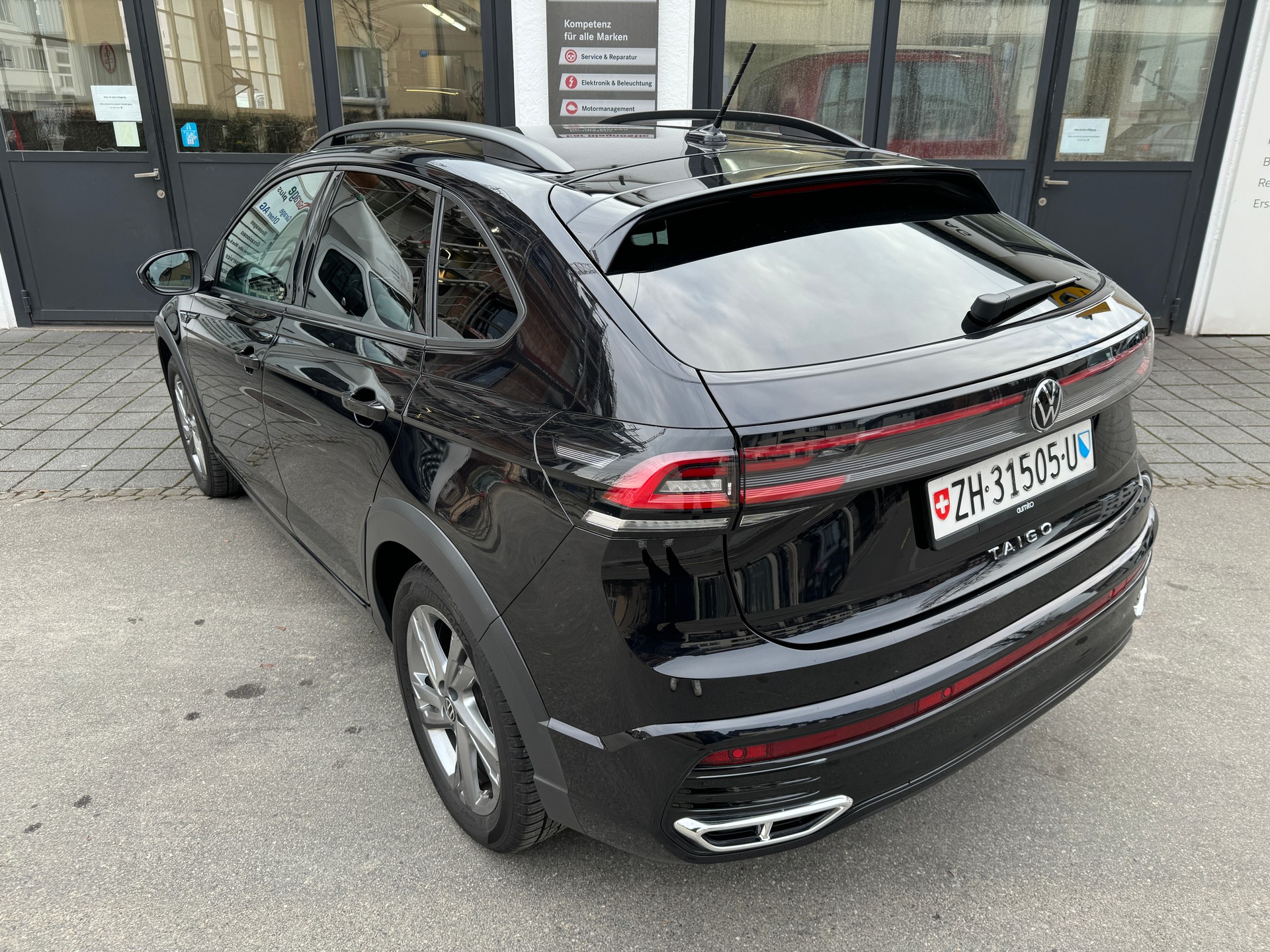 VW Taigo 1.0 TSI R-Line DSG-image-6
