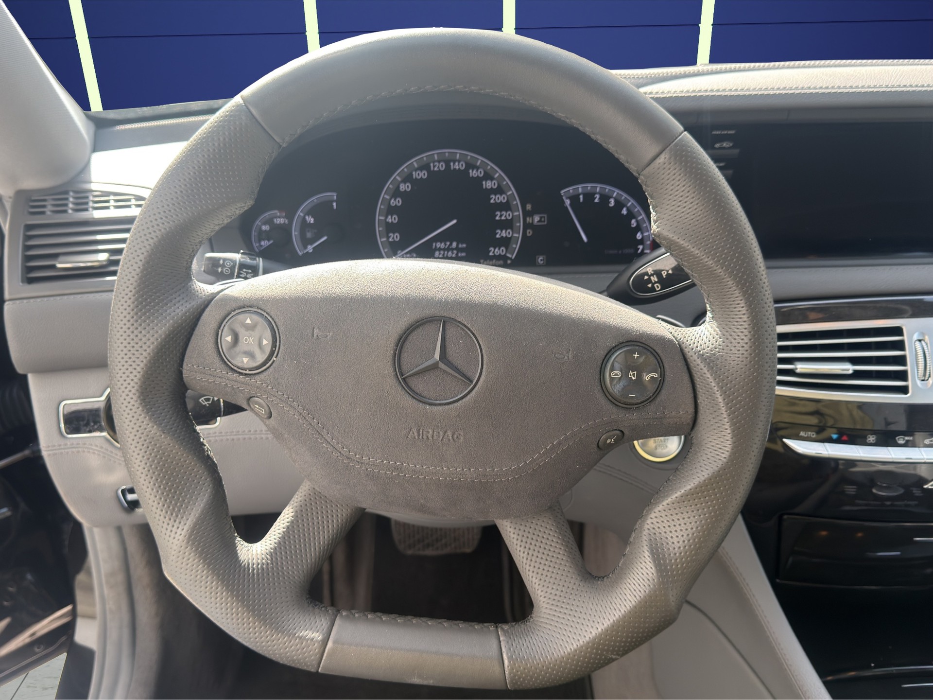 MERCEDES-BENZ CL 500 4Matic 7G-Tronic-image-10
