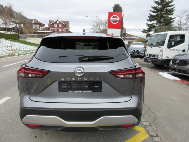 NISSAN Qashqai 1.3 DIG-T N-Connecta 4x4-showroom-element-2