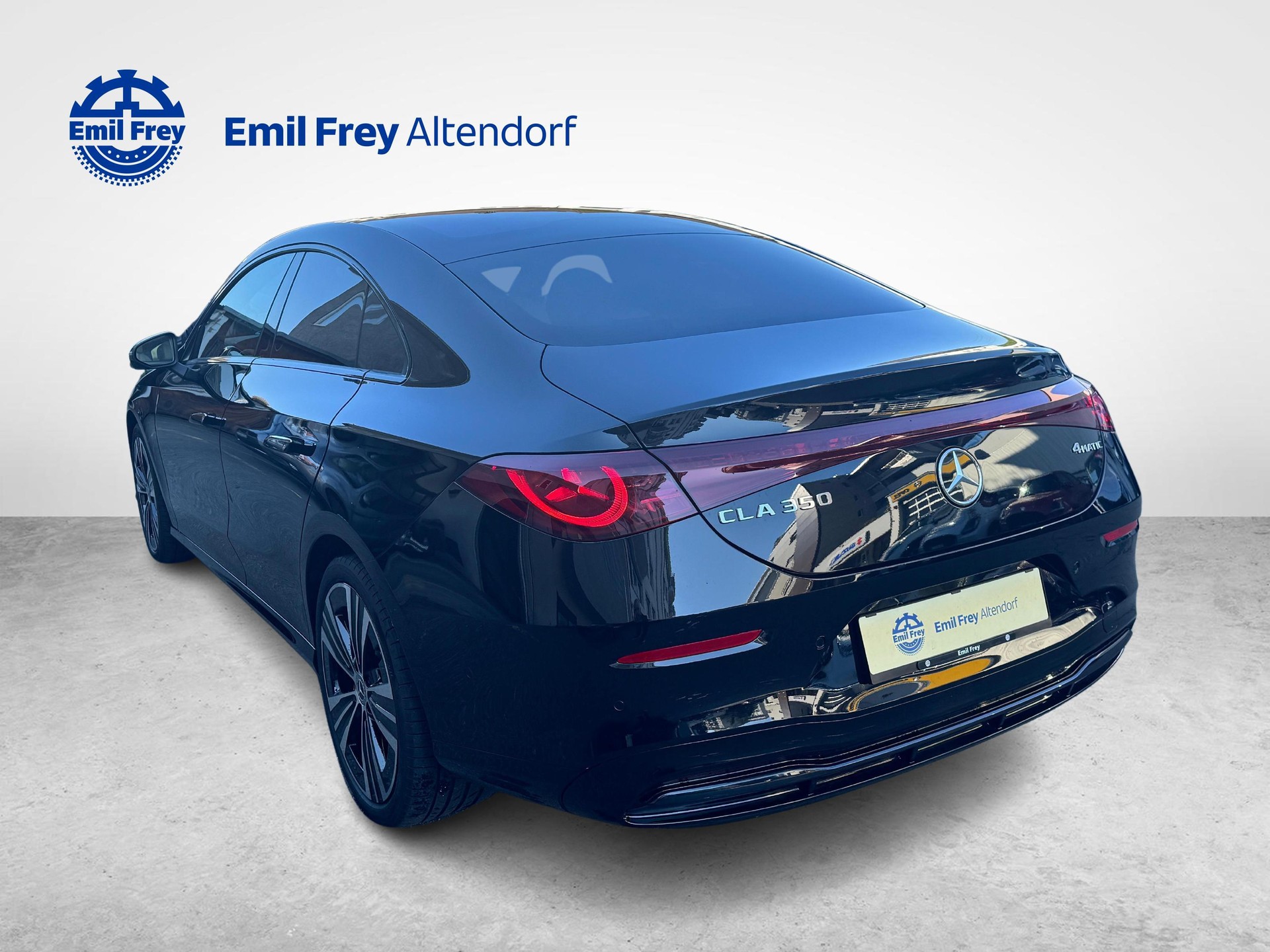 MERCEDES-BENZ CLA 350 4MATIC EQ Technology-showroom-element-2