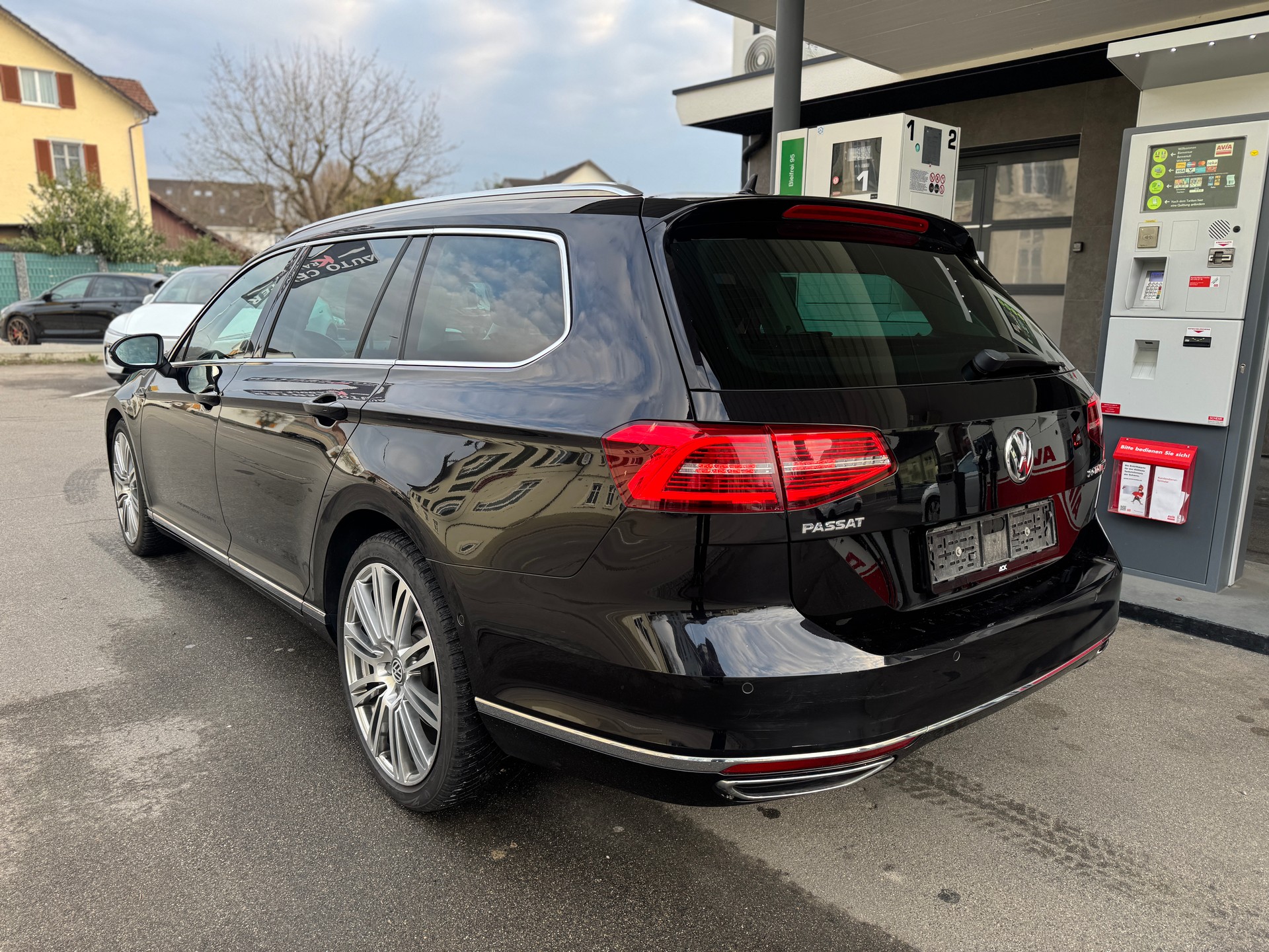 VW Passat Variant 2.0 TDI BMT High. DSG 4Motion-showroom-element-3