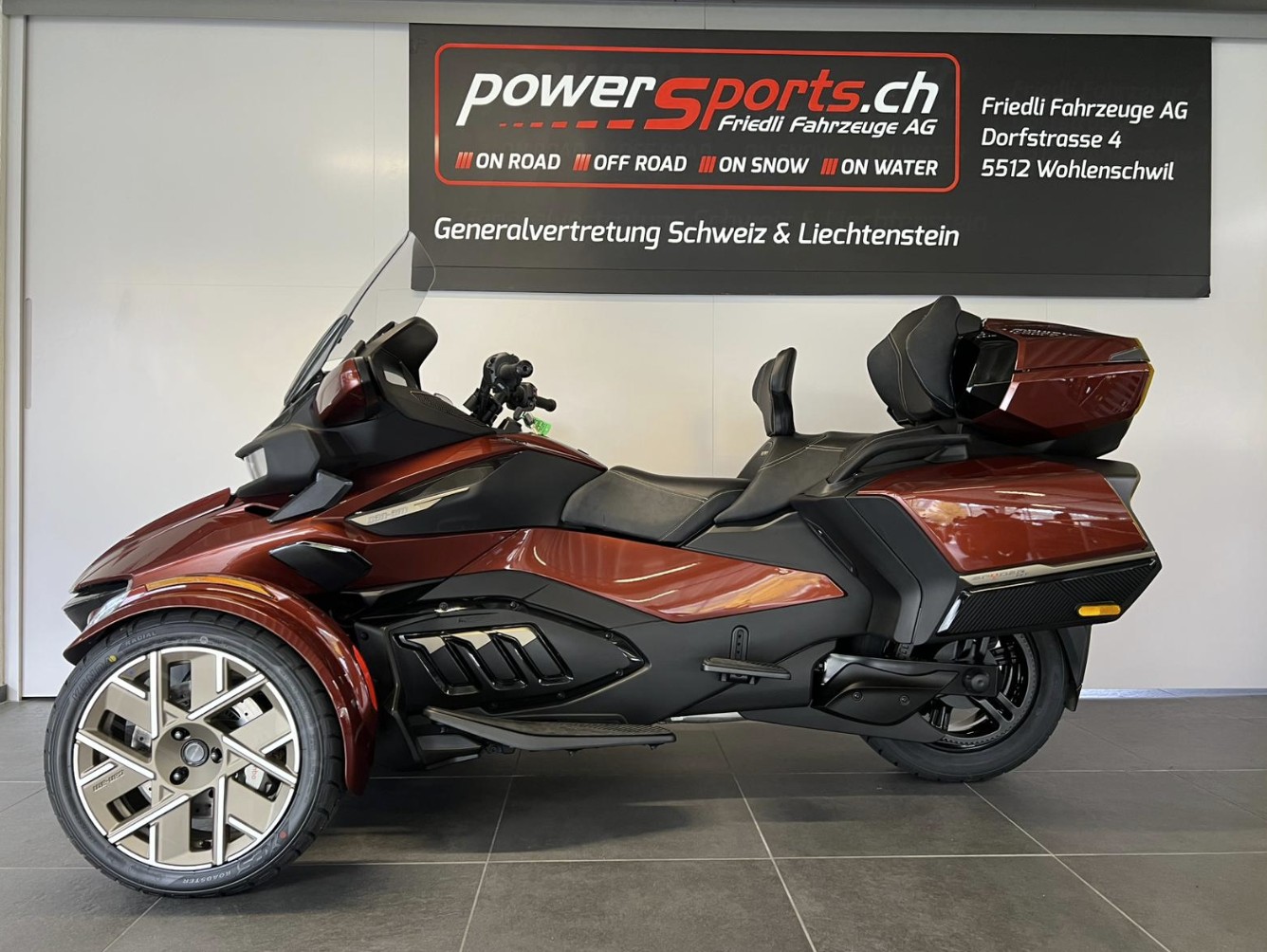 CAN-AM Spyder RT Sea to Sky-image-4