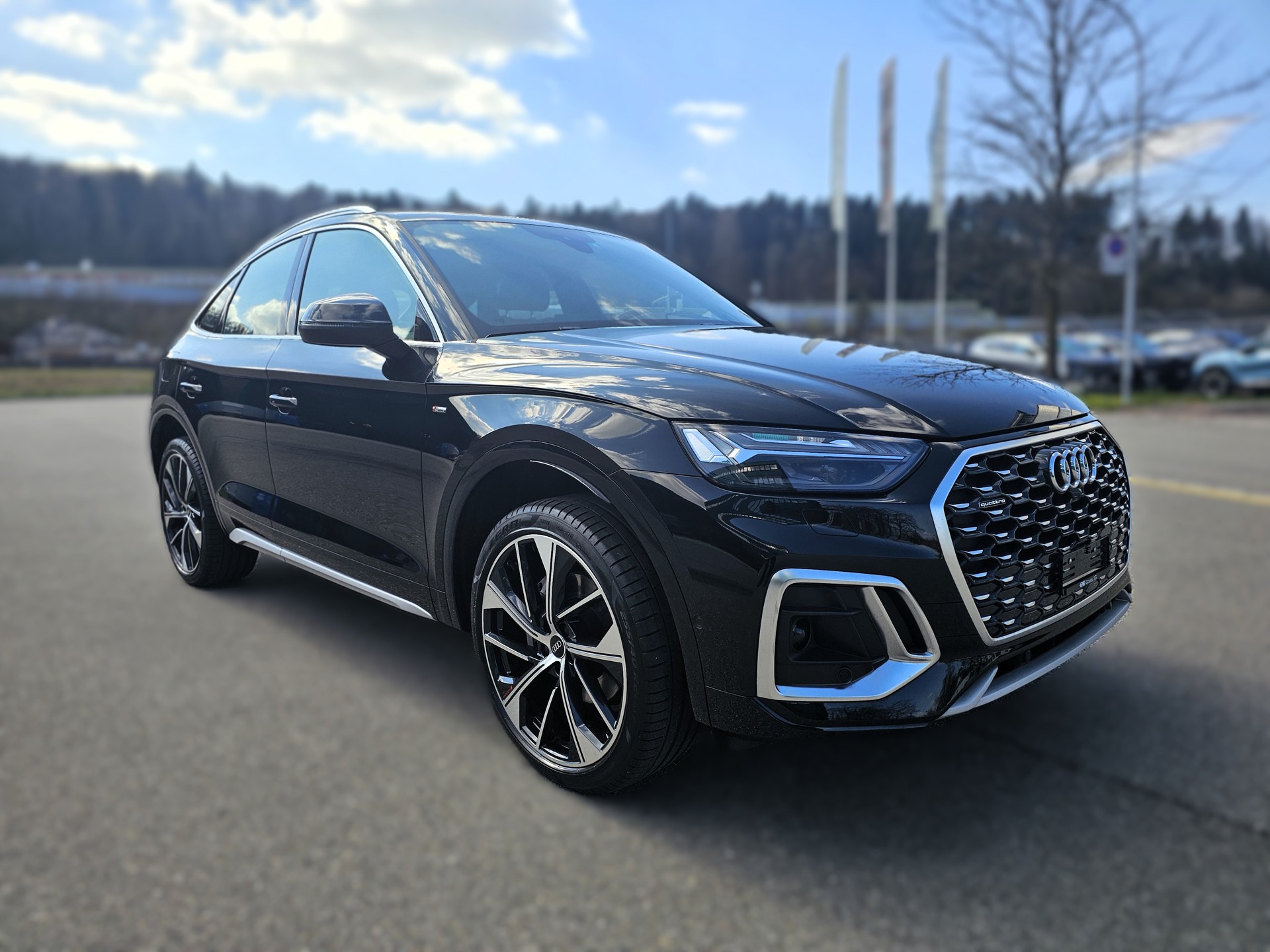 AUDI Q5 Sportback 40 TDI S line quattro S-tronic-image-6