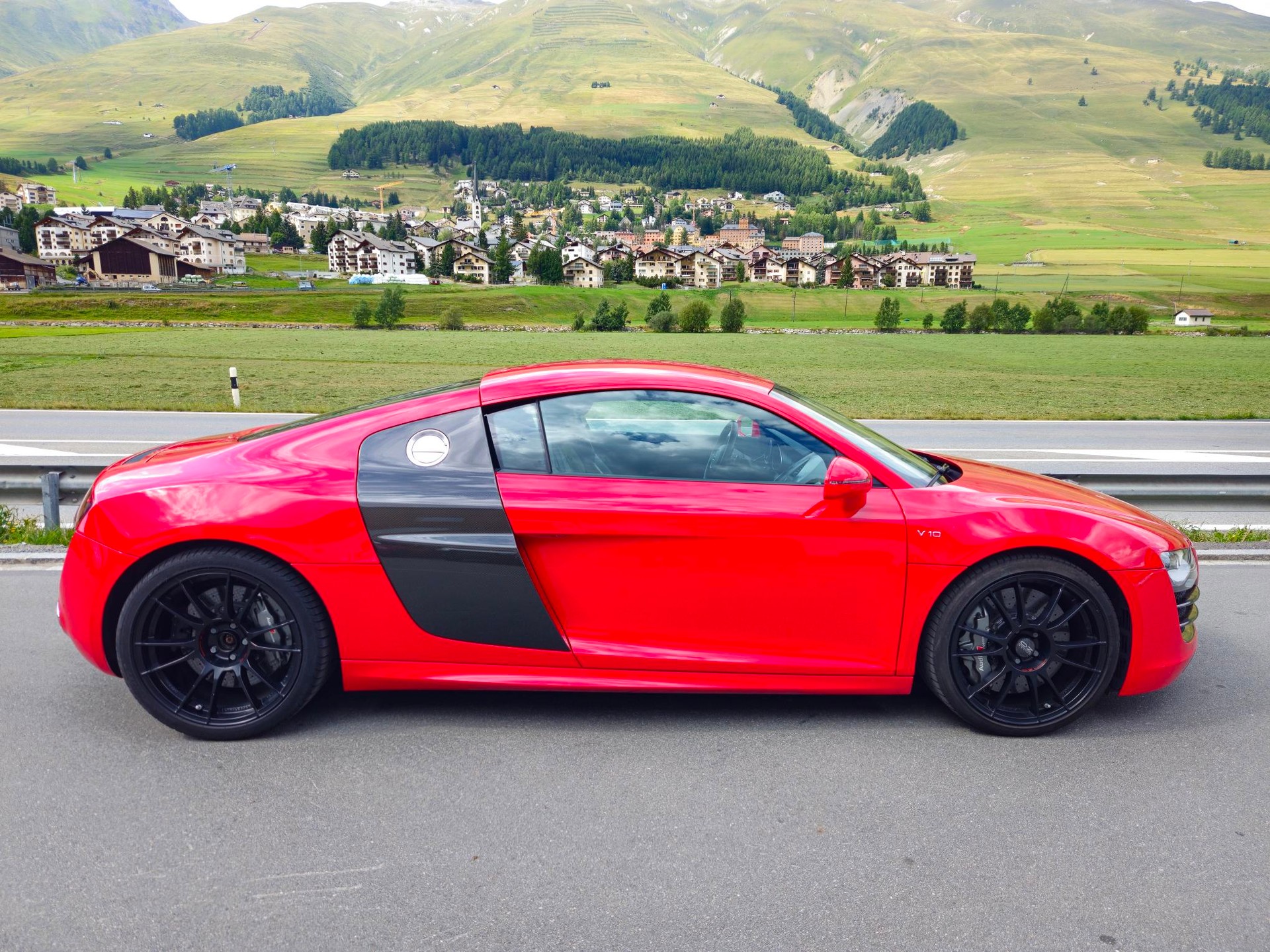 AUDI Coupé 5.2 R-Tronic-image-6