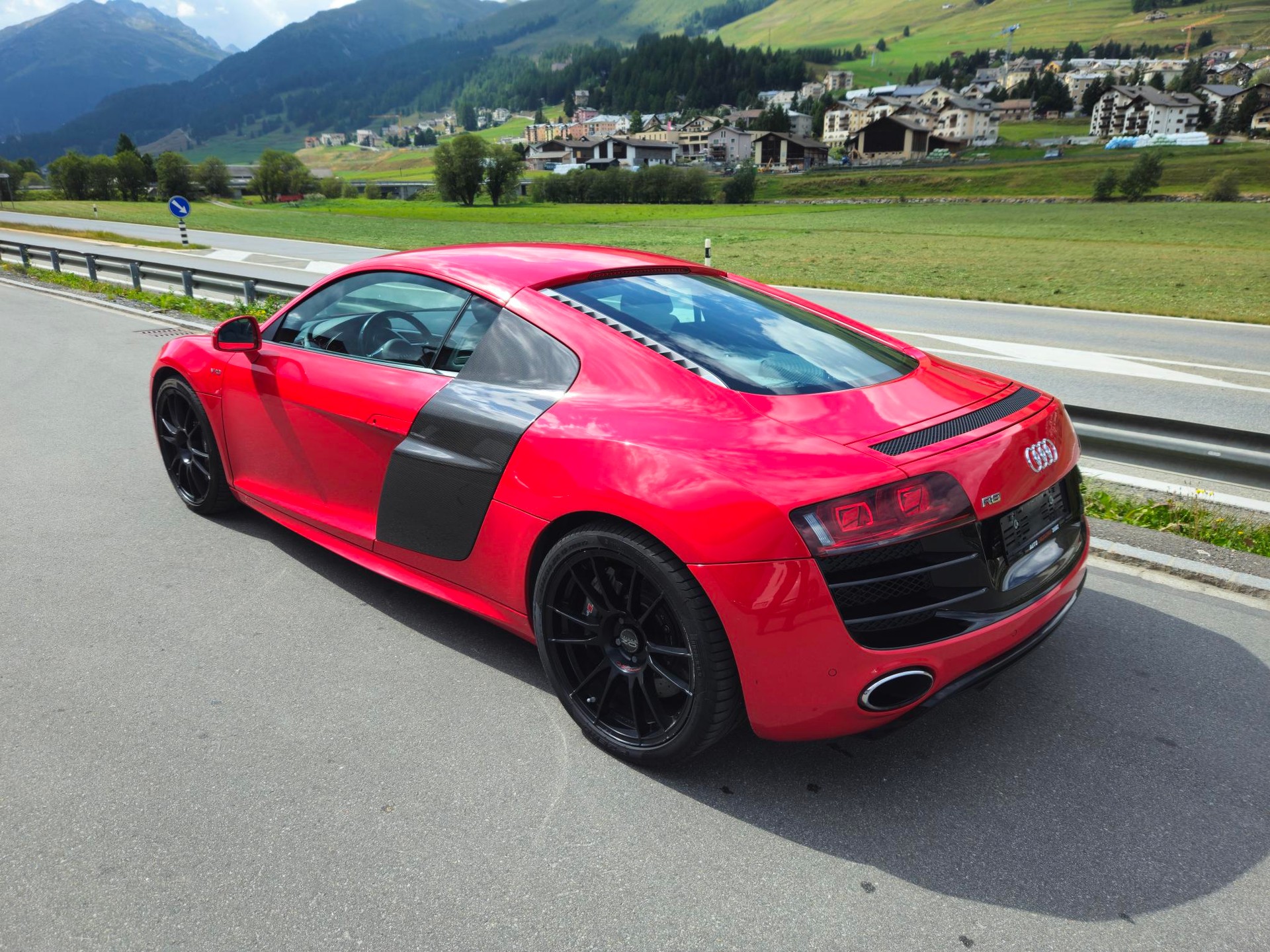 AUDI Coupé 5.2 R-Tronic-image-1
