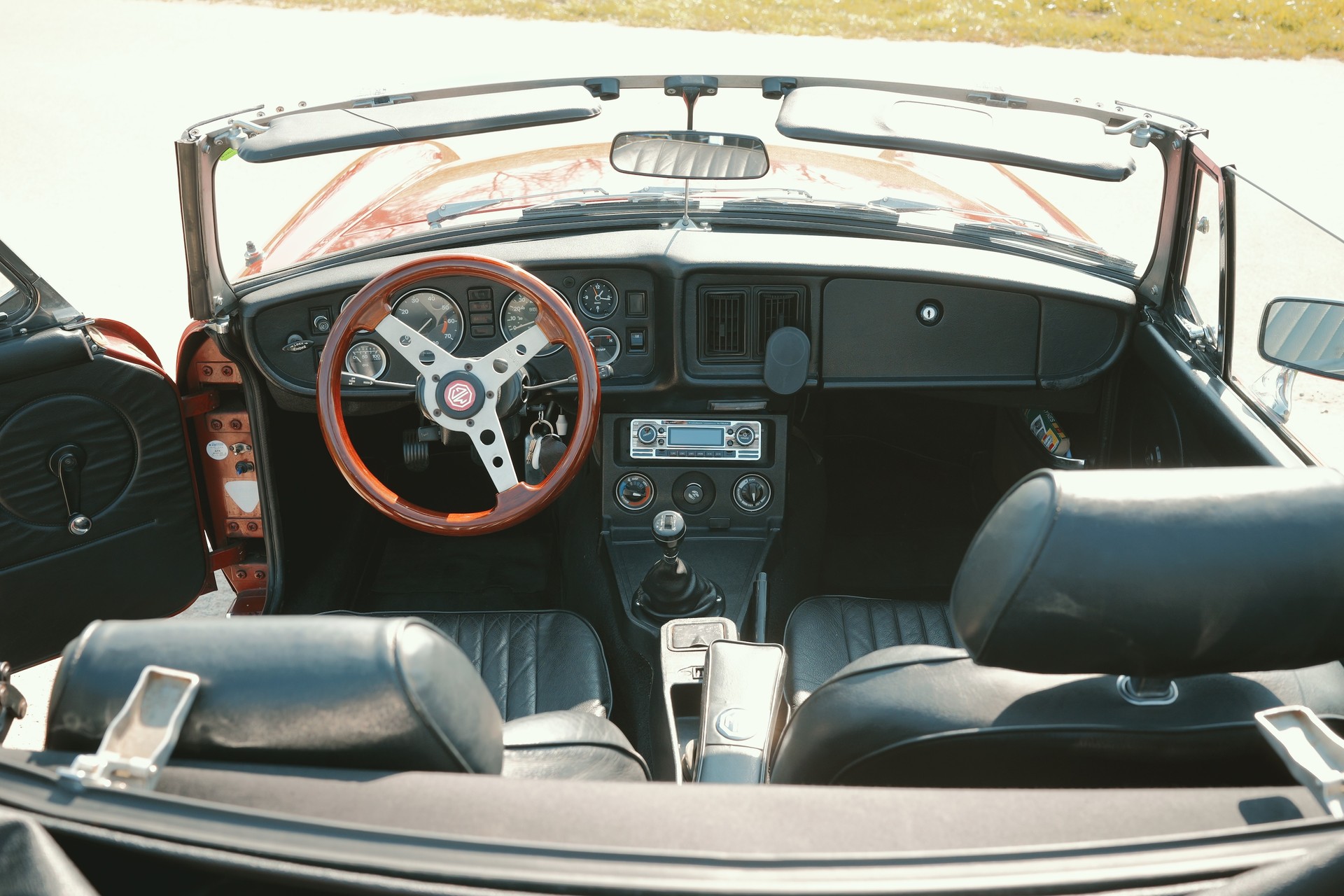 MG MGB-image-4
