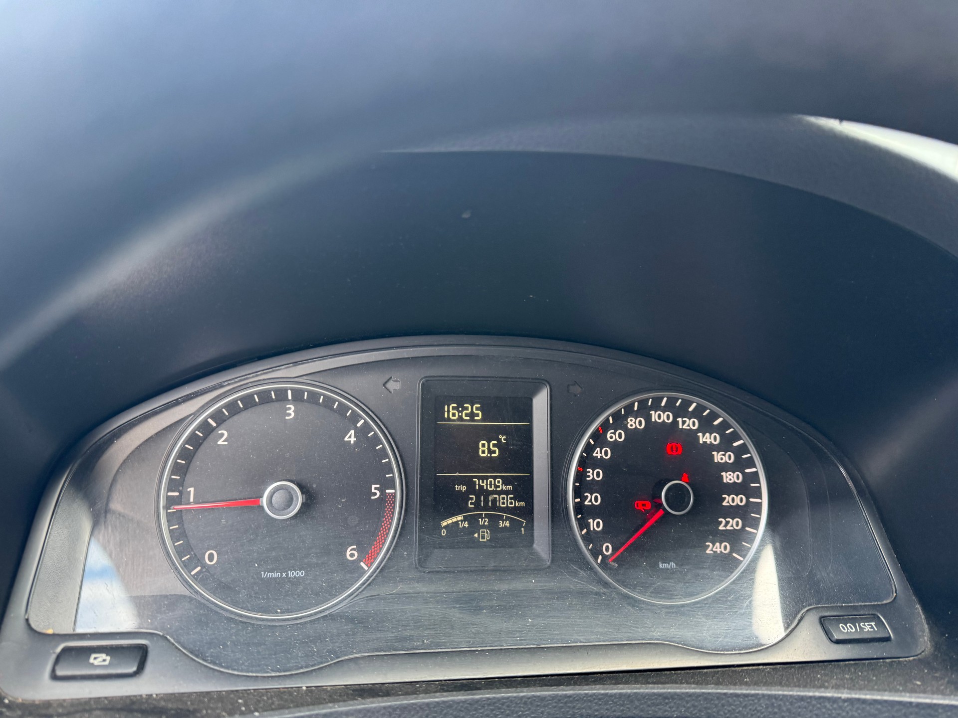 VW T5 2.0 TDI 4Motion-image-2