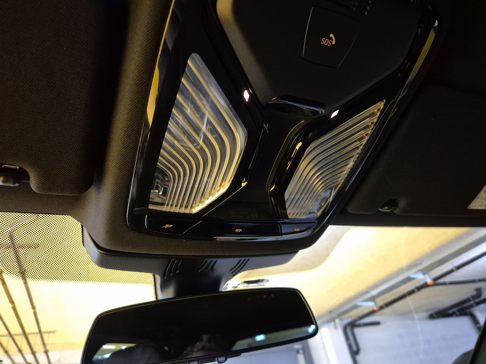 BMW 520d xDrive 48V Touring M Sport Pro Steptronic-image-19