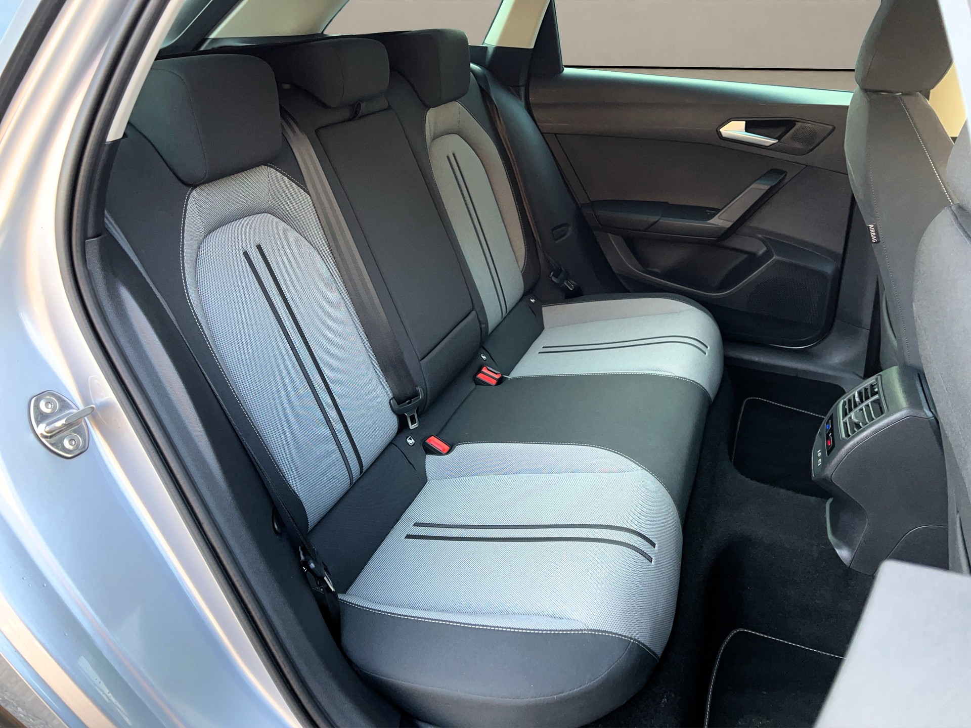 SEAT Leon ST 2.0 TDI EVO DSG Style-image-14