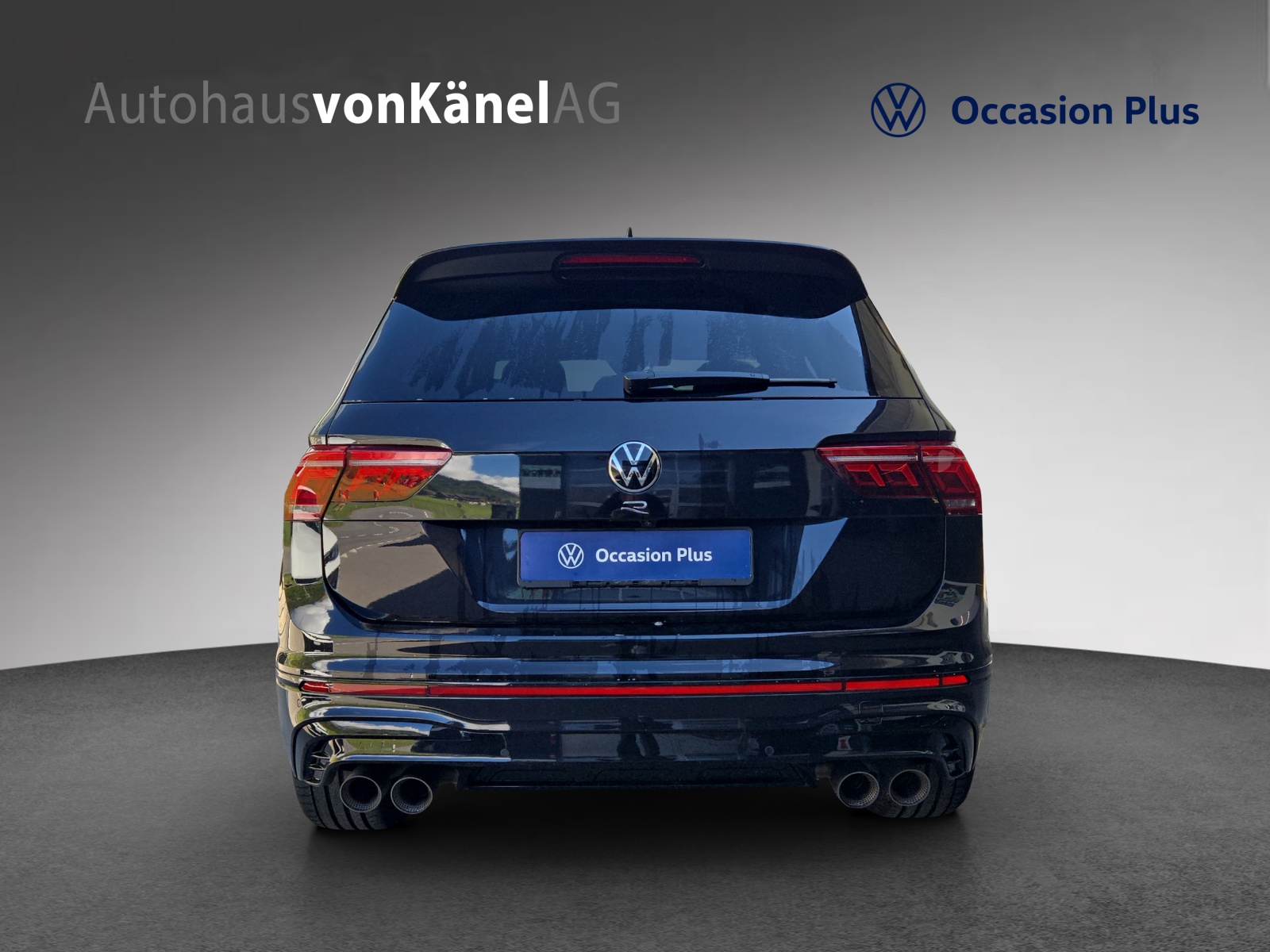VW Tiguan 2.0TSI R 4Motion DSG-image-4