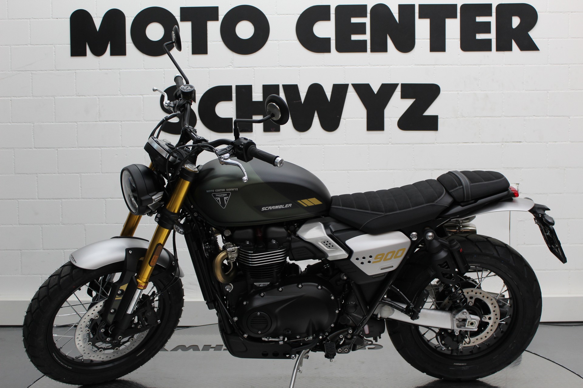 TRIUMPH Scrambler 900-showroom-element-3