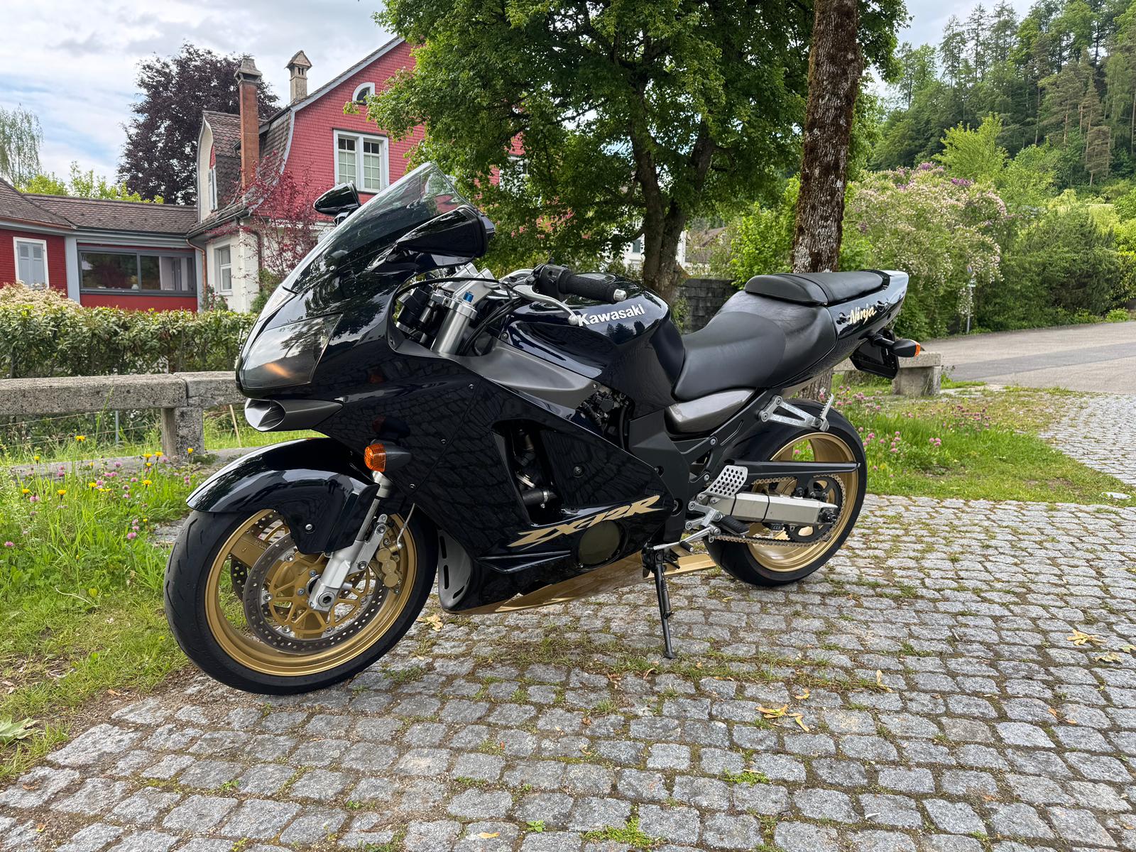 KAWASAKI NINJA ZX-12R - Occasionen kaufen | MotoScout24