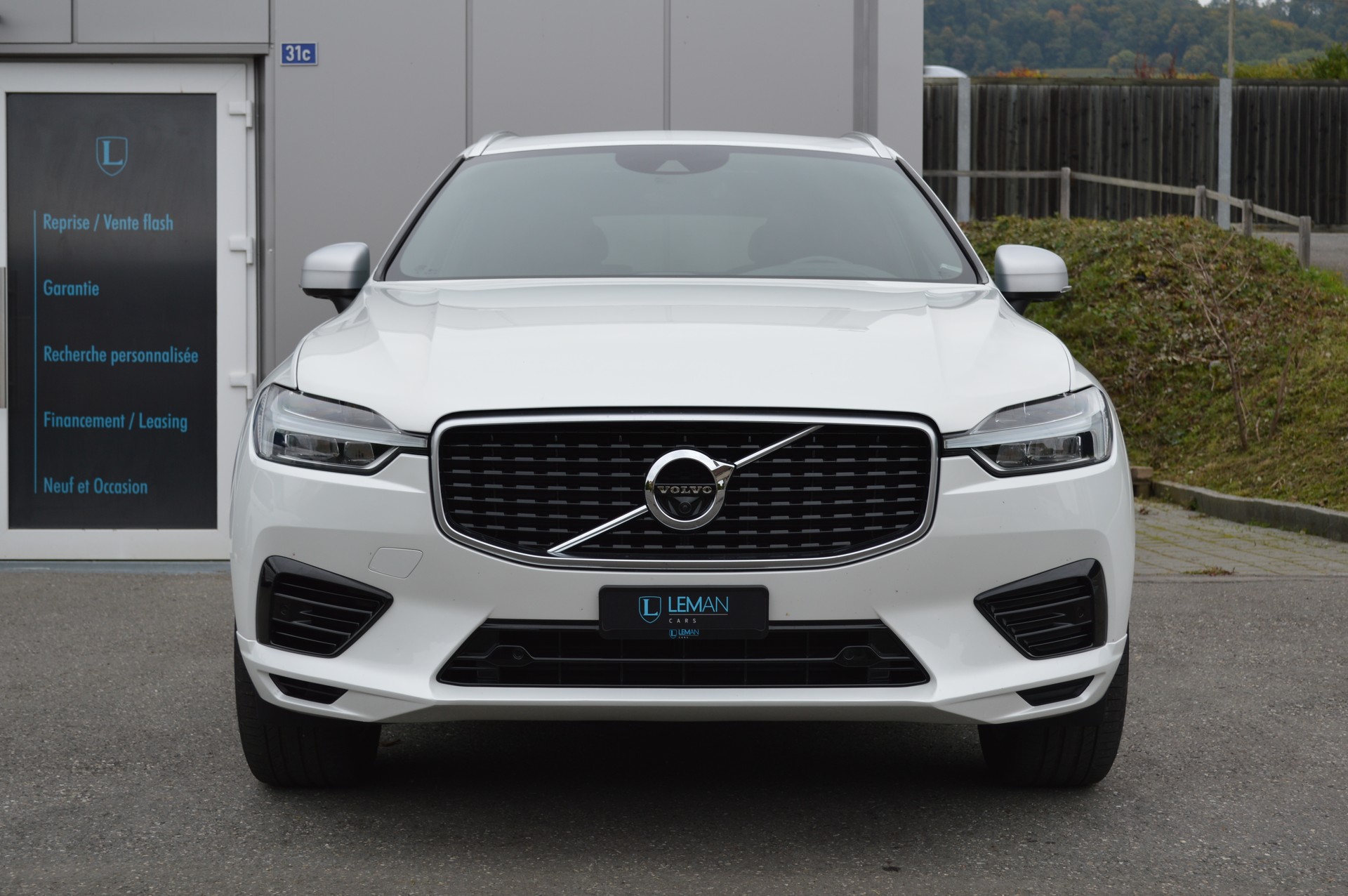 VOLVO XC60 T8 eAWD R-Design Geartronic-showroom-element-1